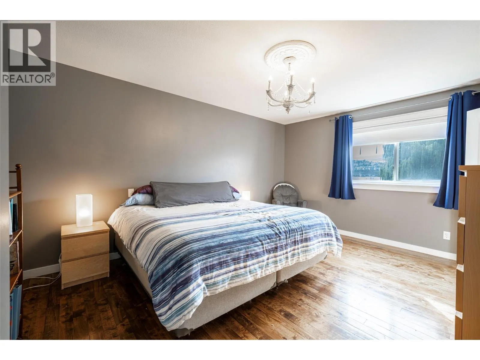 4909 27 Avenue Unit# 7