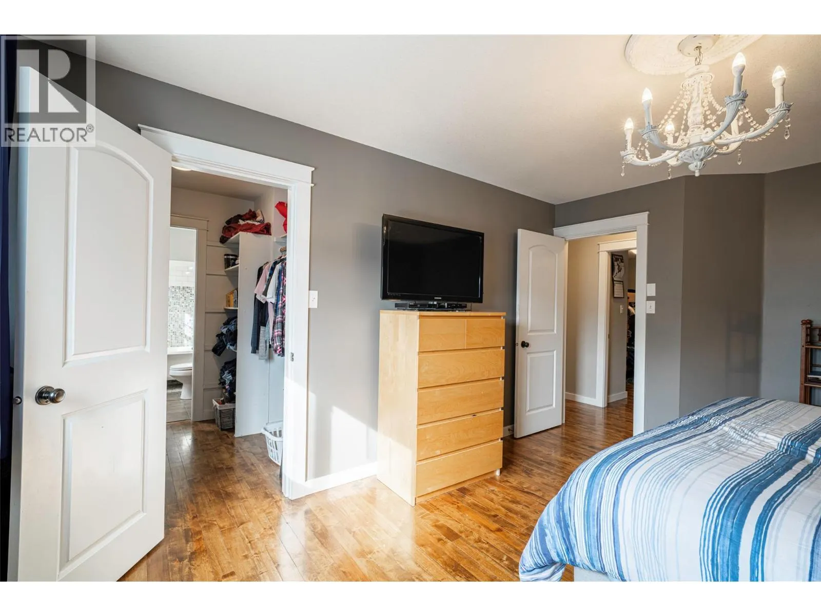 4909 27 Avenue Unit# 7