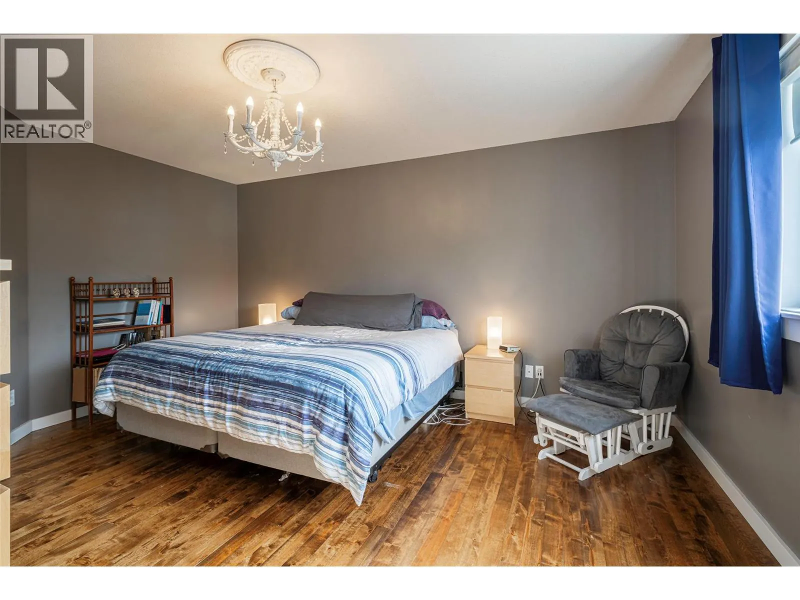 4909 27 Avenue Unit# 7