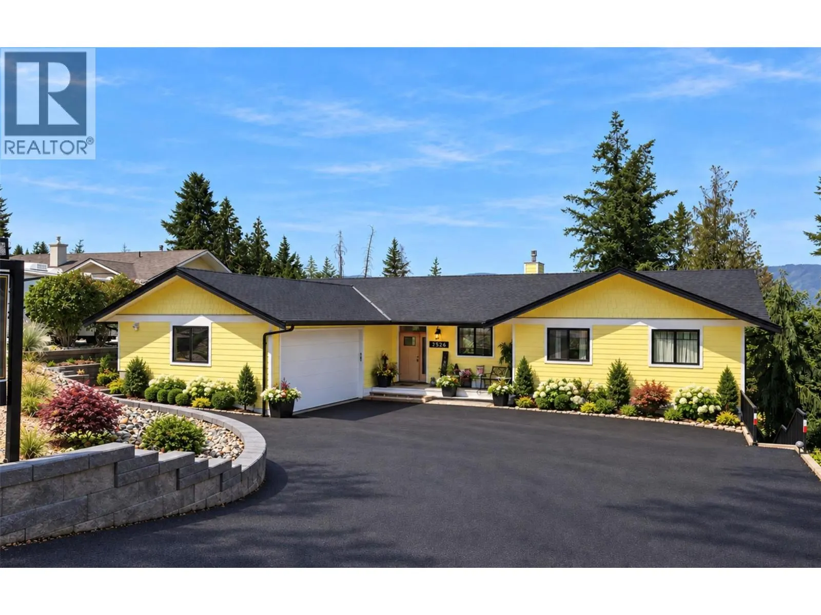 2526 Waverly Drive