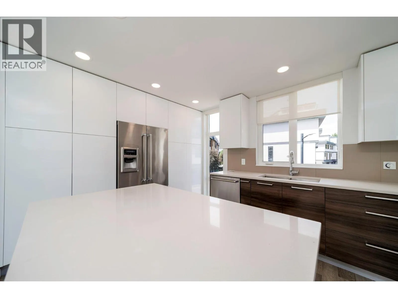 1515 Highland Drive N Unit# 29