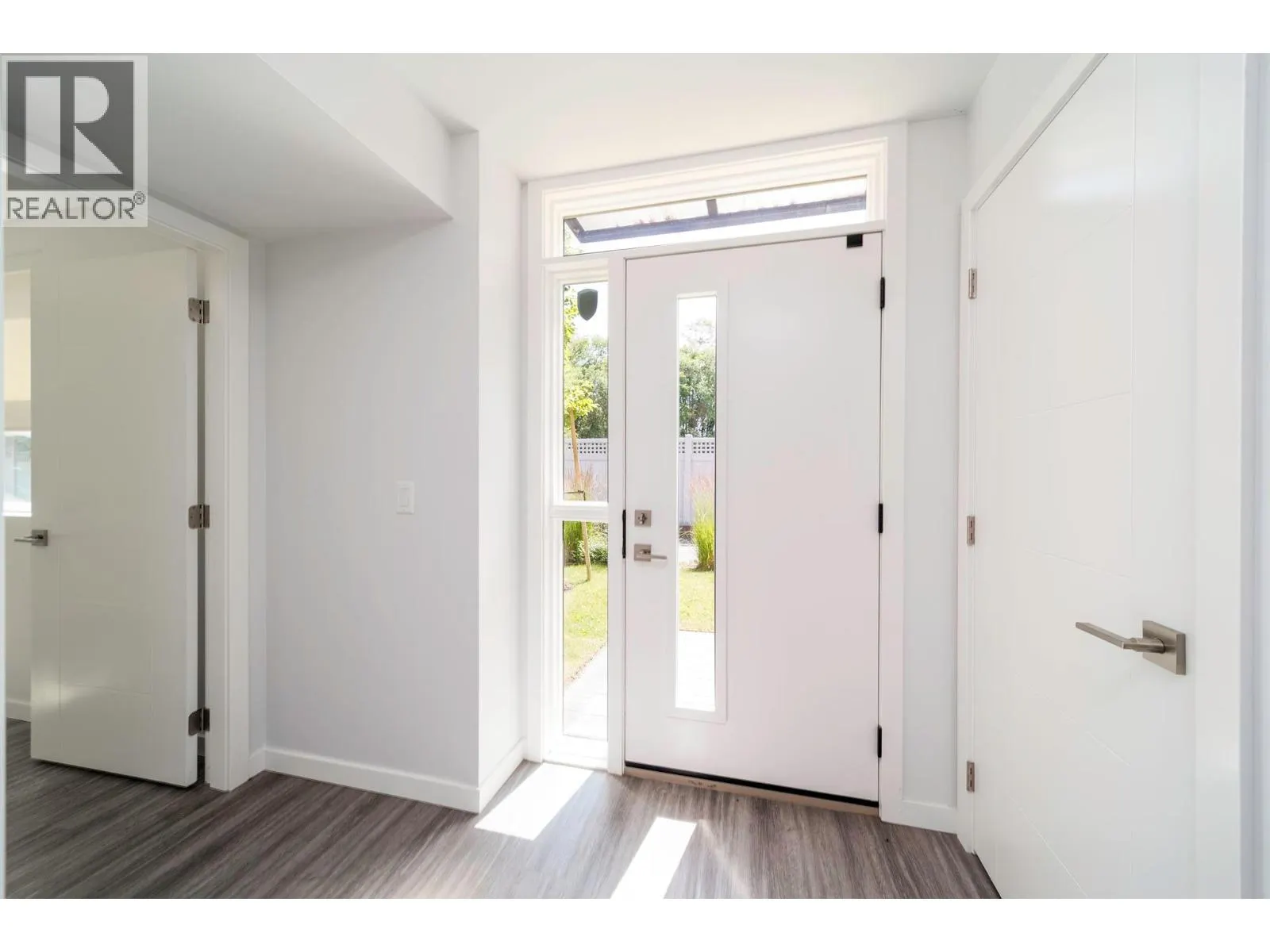 1515 Highland Drive N Unit# 29