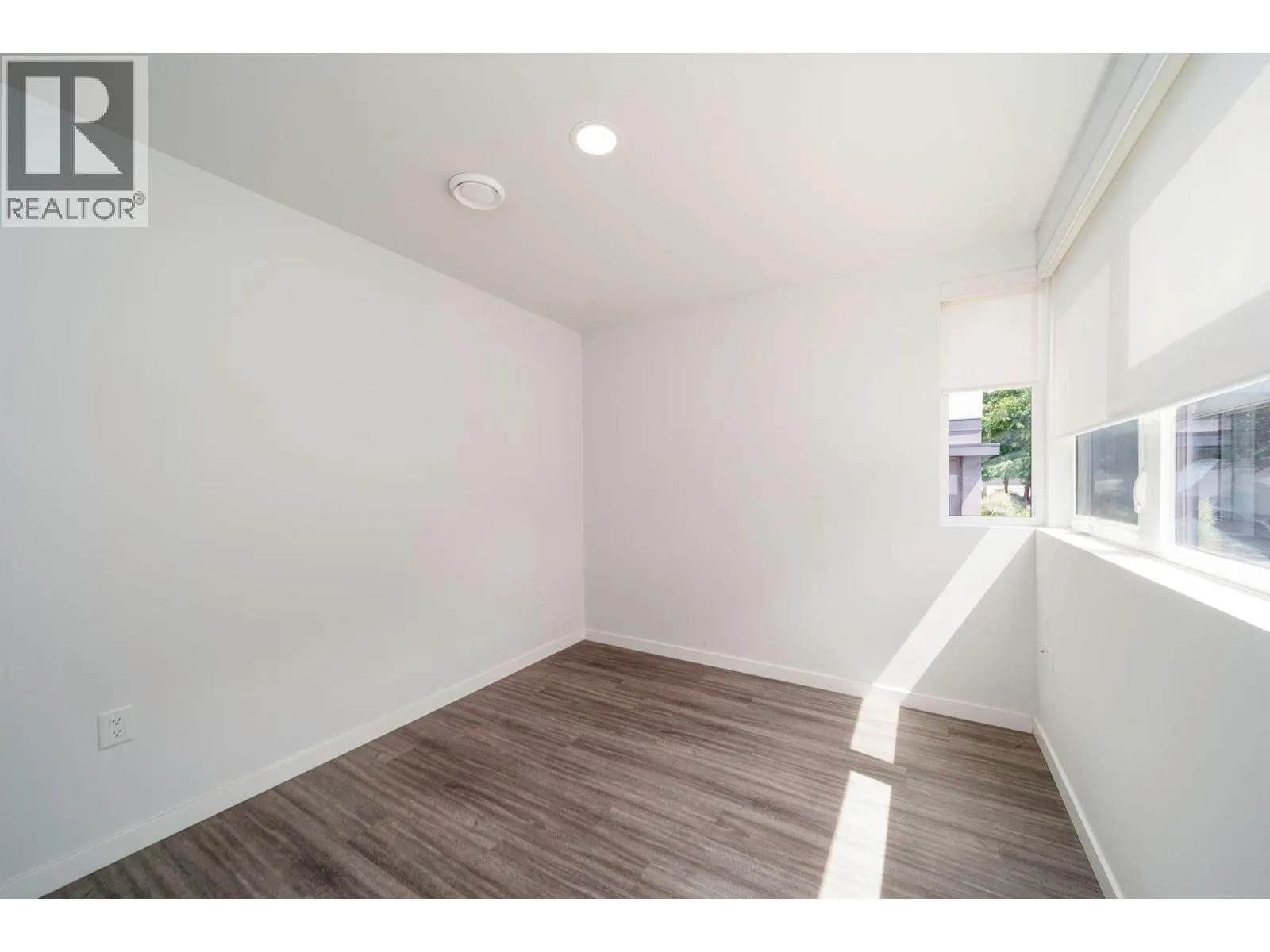 1515 Highland Drive N Unit# 29