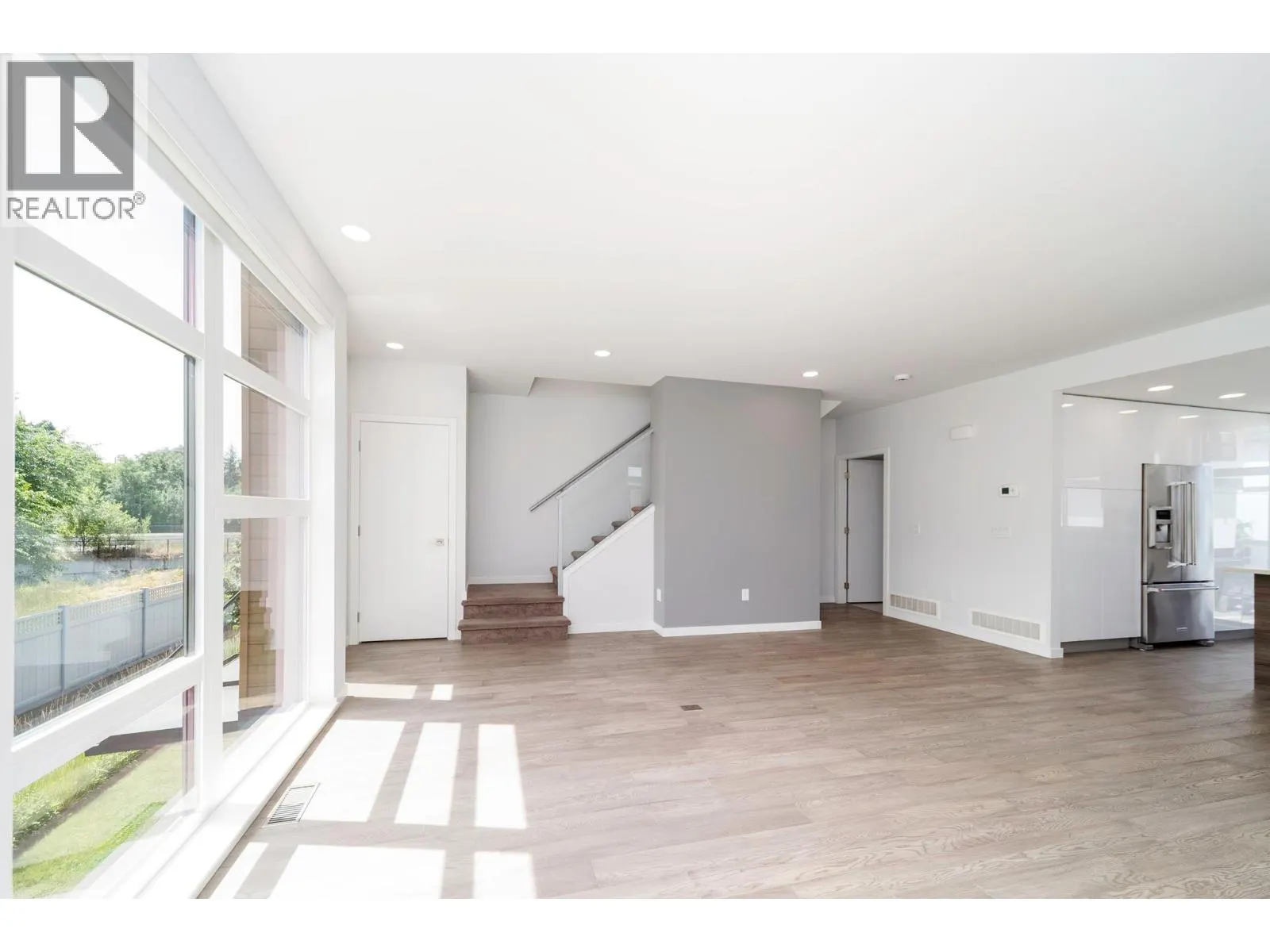 1515 Highland Drive N Unit# 29