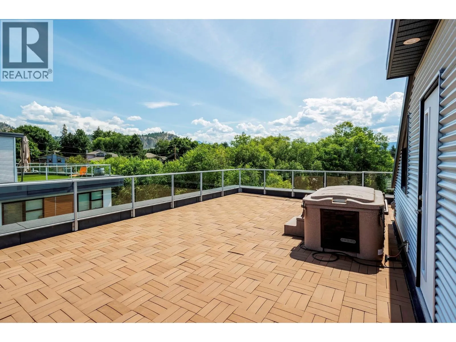 1515 Highland Drive N Unit# 29