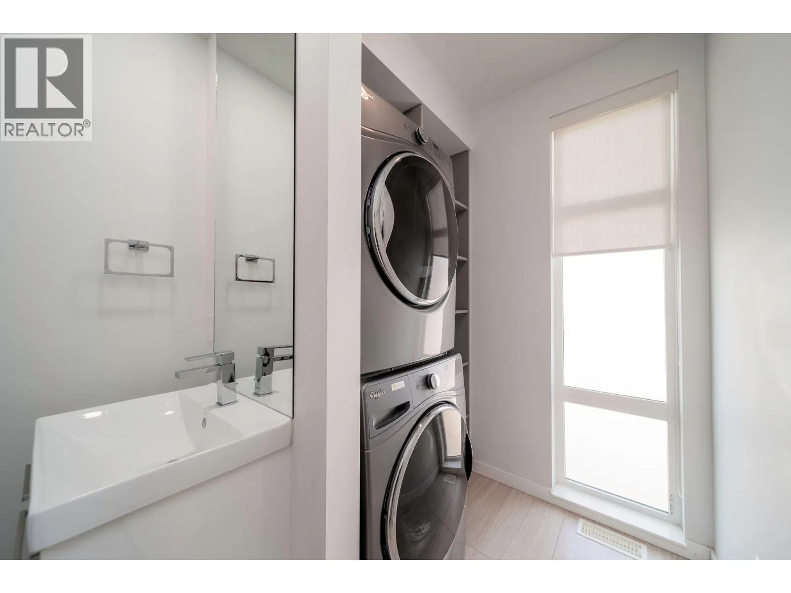 1515 Highland Drive N Unit# 29
