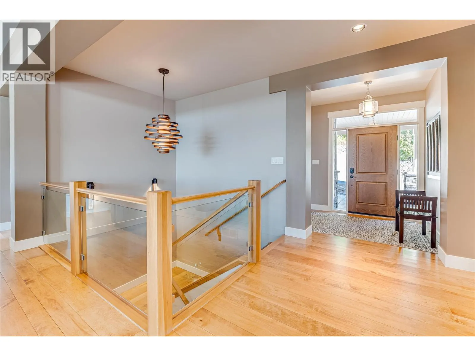6054 Lynx Drive