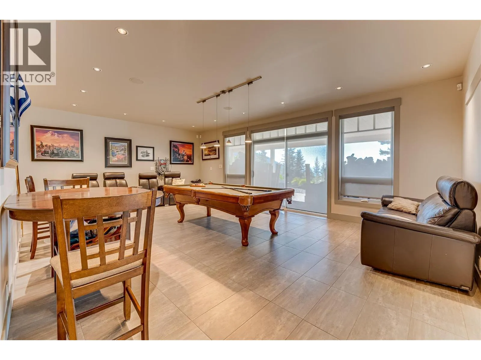 6054 Lynx Drive