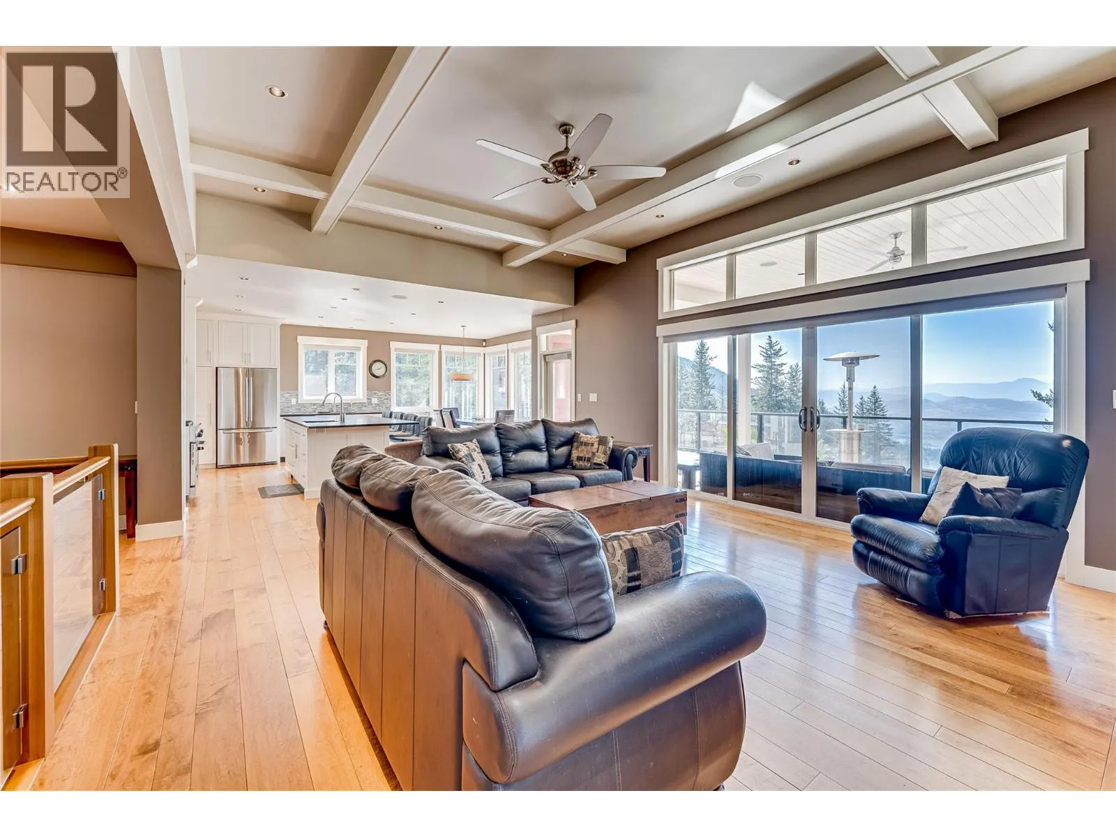 6054 Lynx Drive