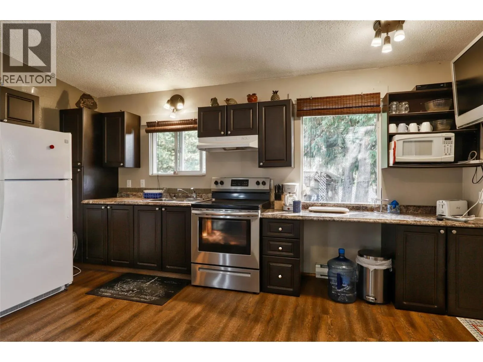 2770 Perris Road
