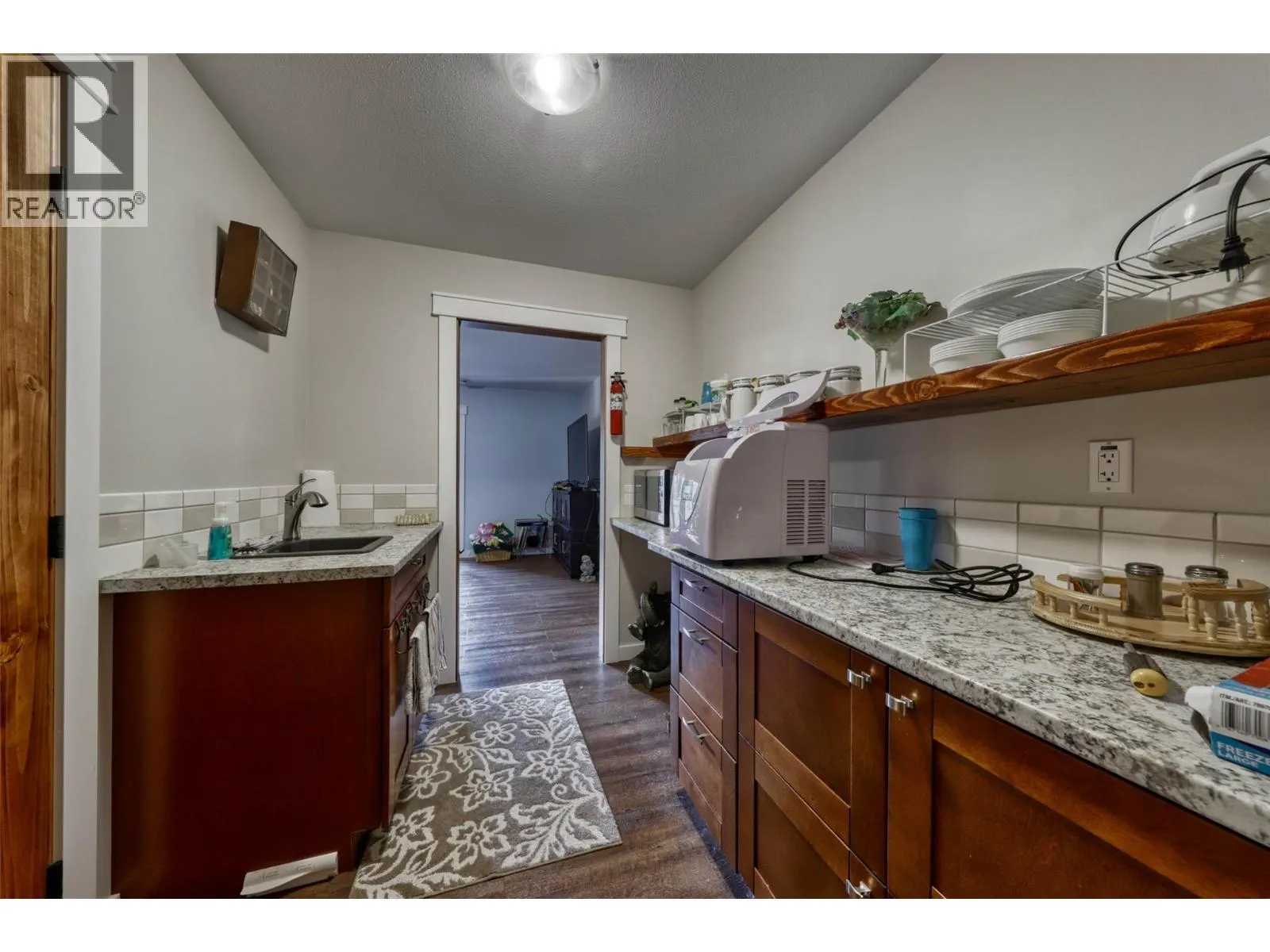 2770 Perris Road