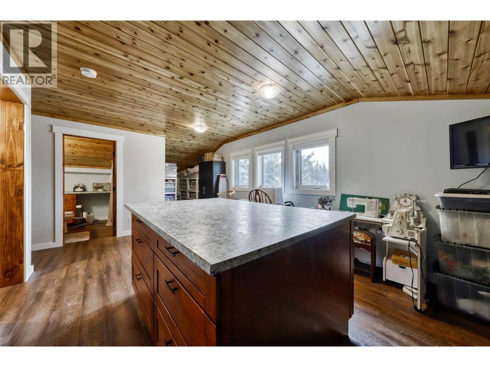 2770 Perris Road