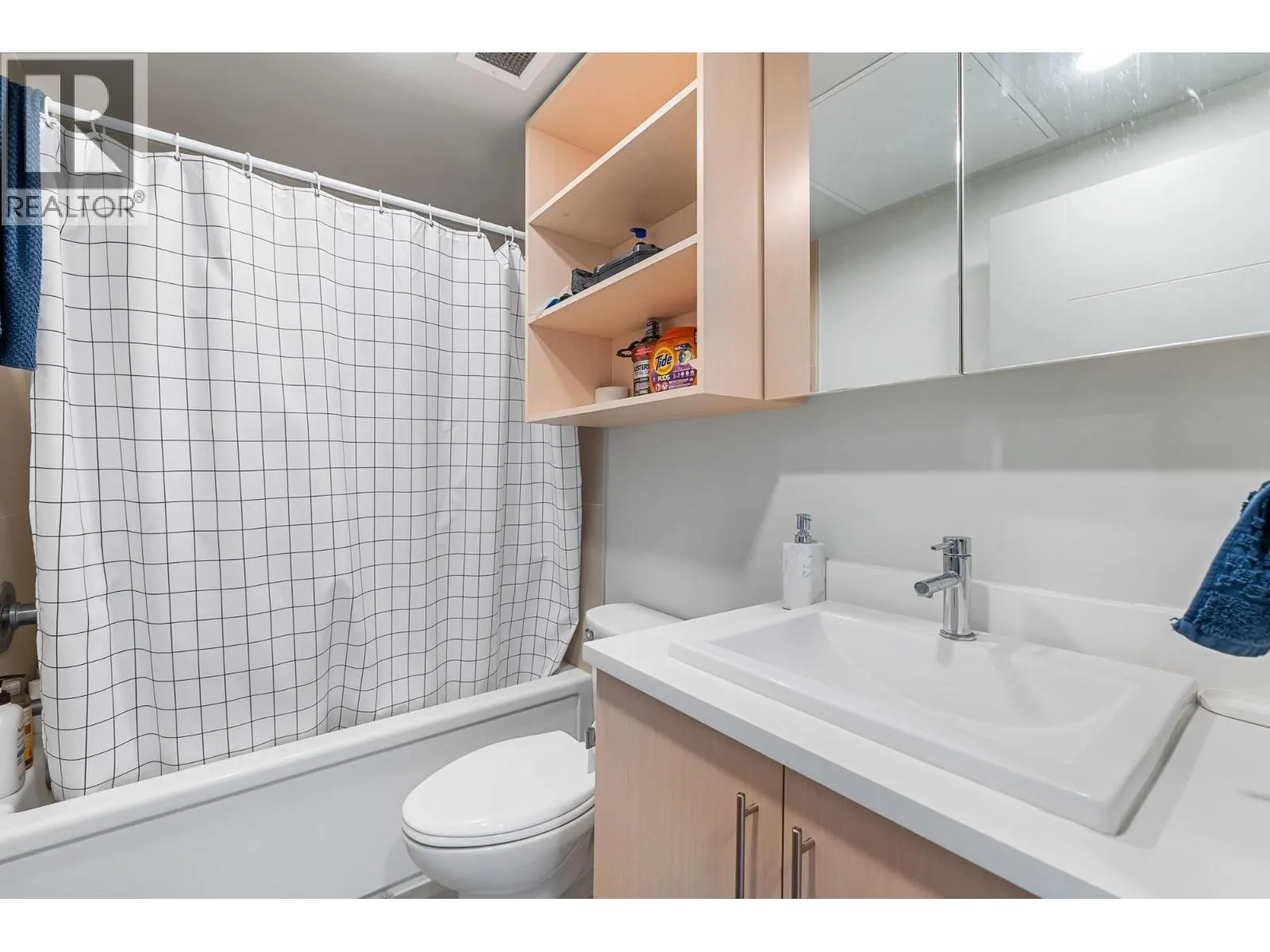 345 Dougall Road Unit# PH9