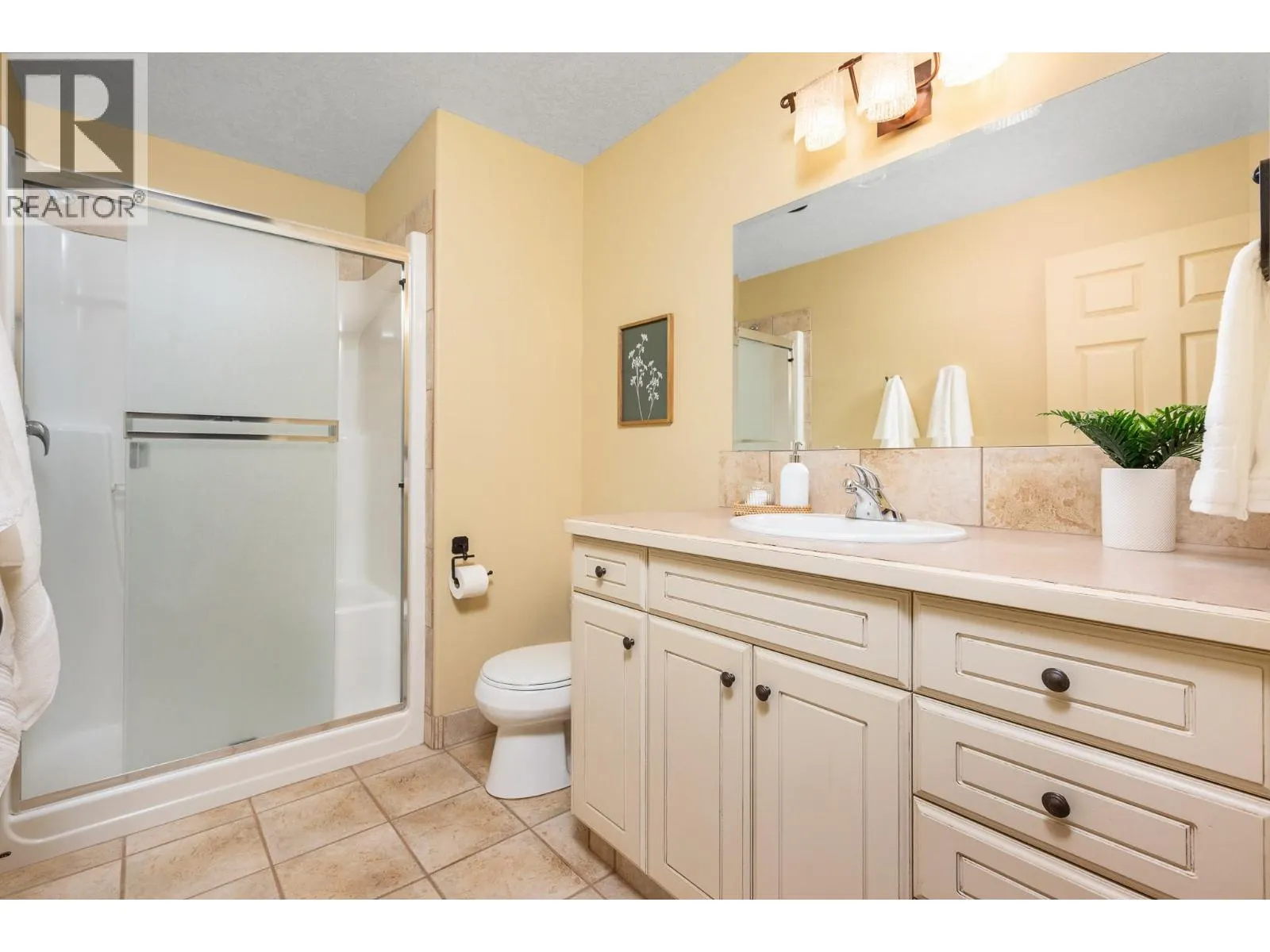 200 Melrose Court