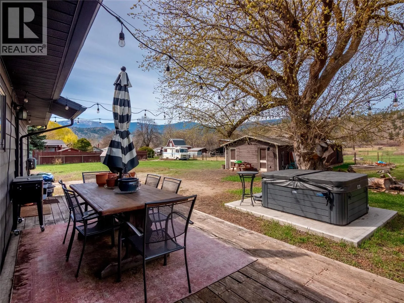 8114 River Road