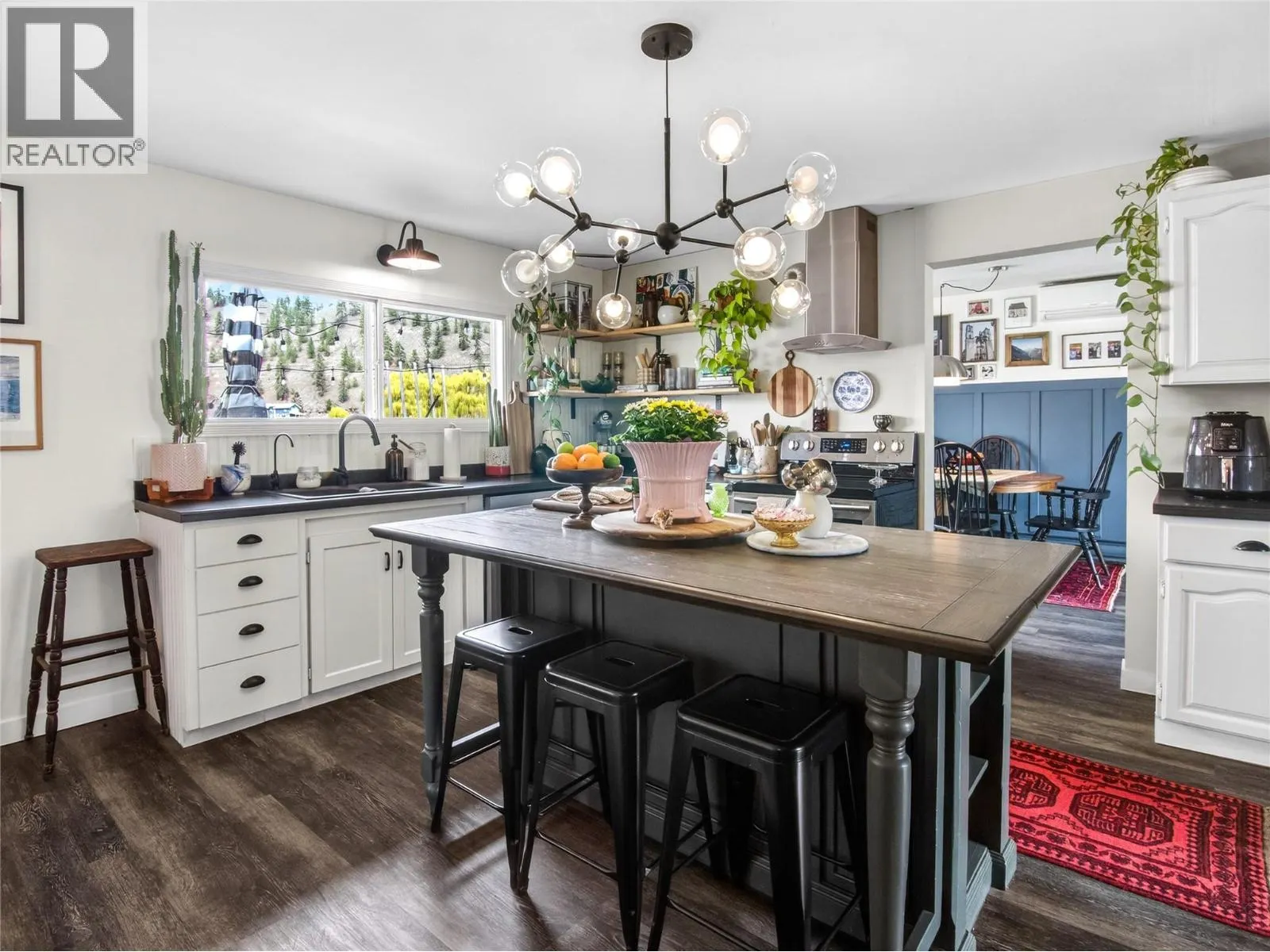 8114 River Road