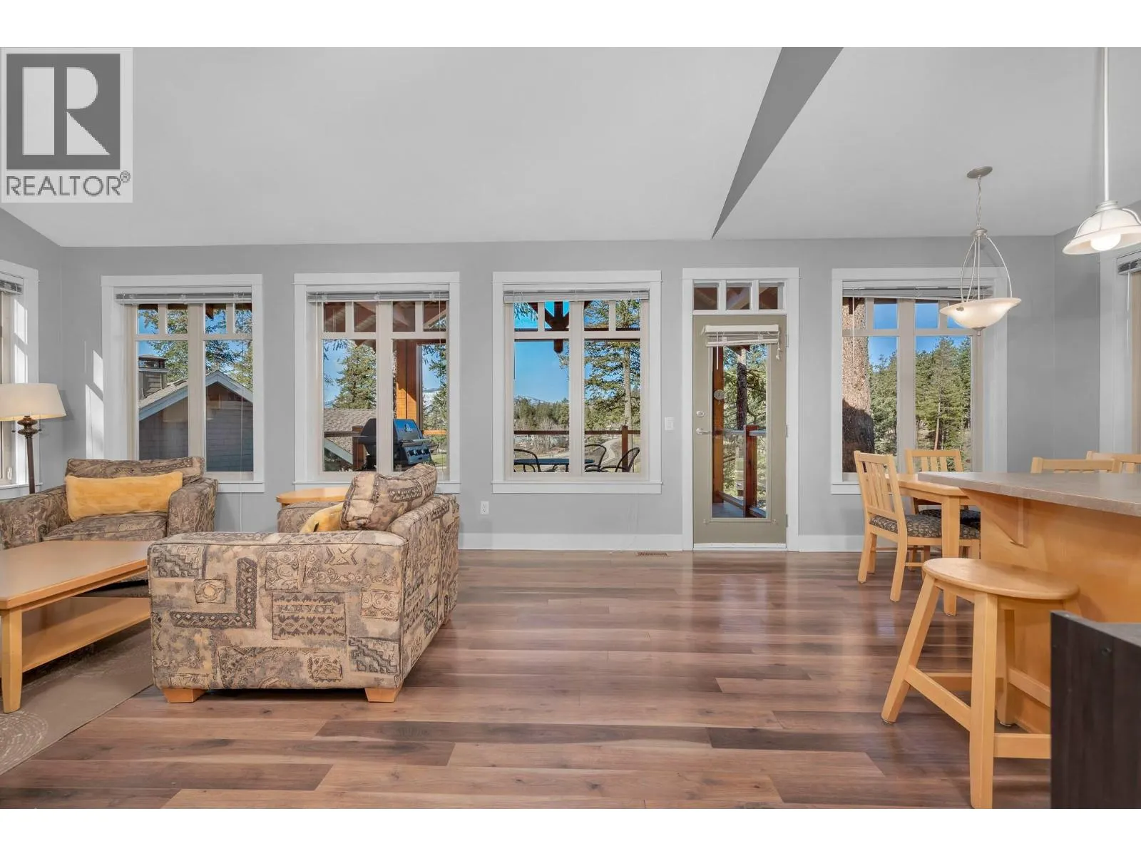 251 Predator Ridge Drive Unit# 14