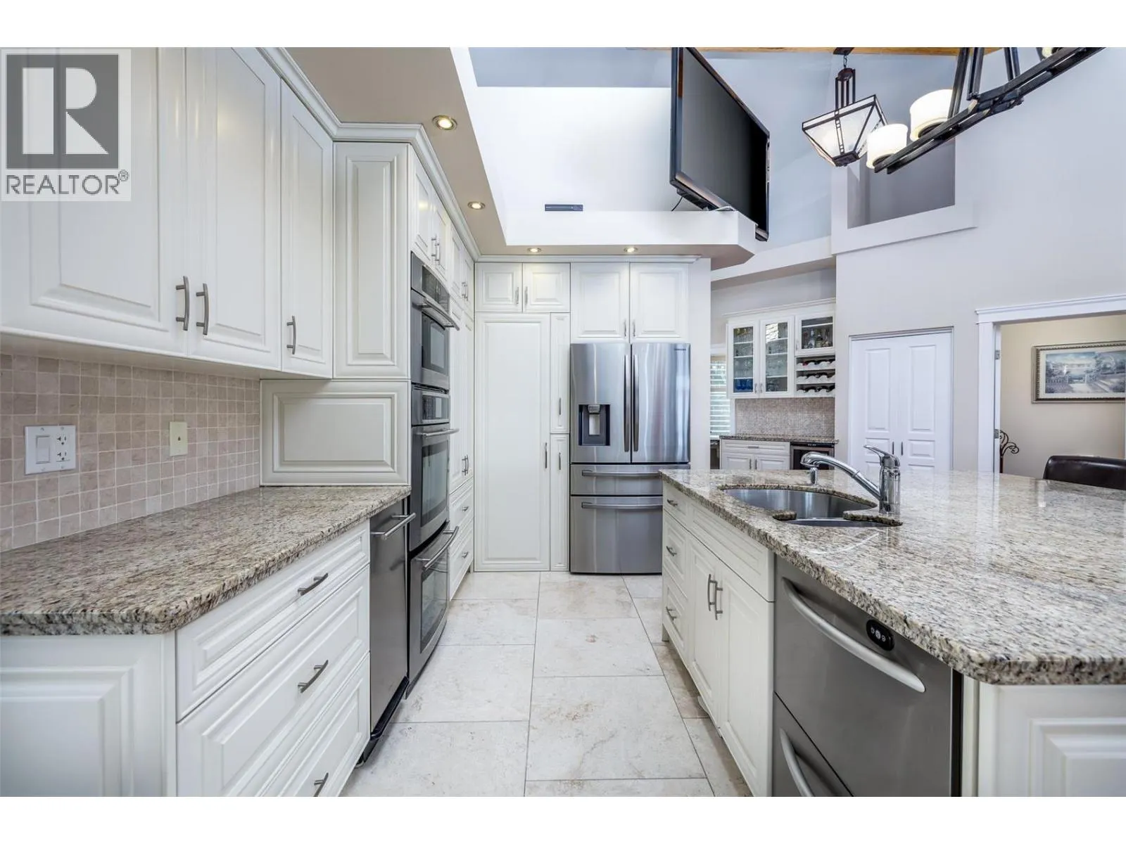 375 Trumpeter Court