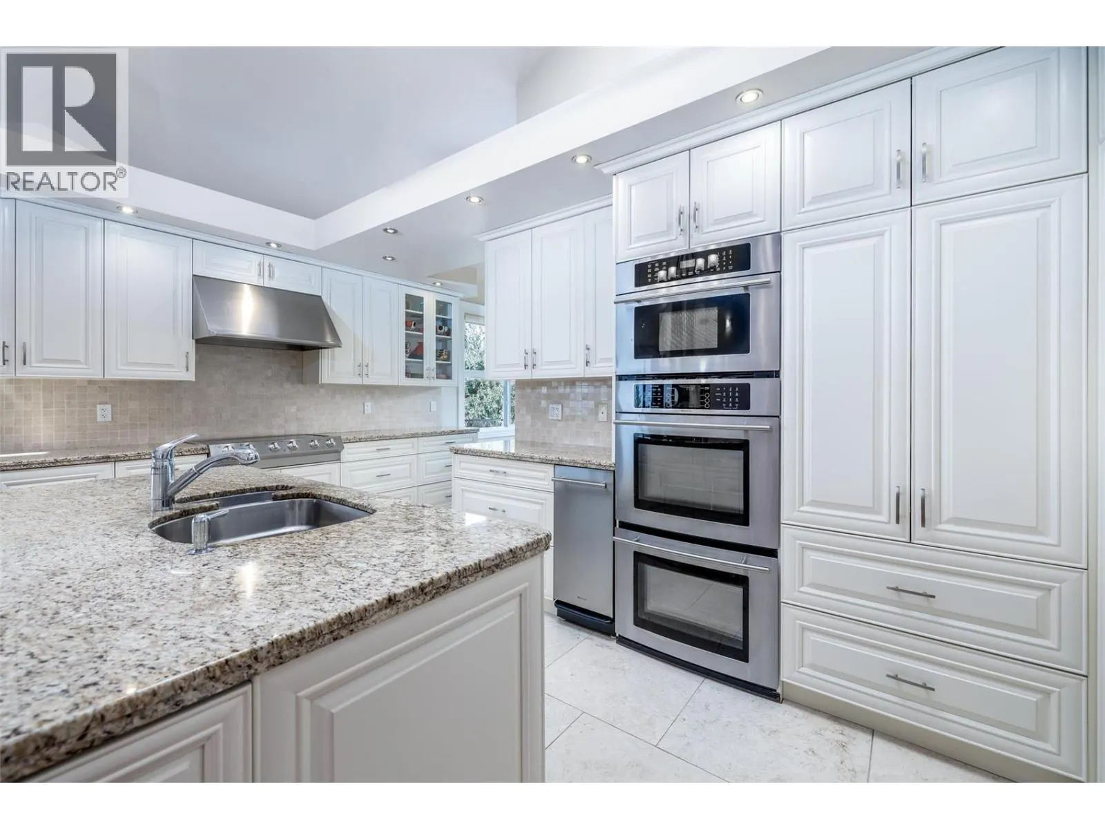 375 Trumpeter Court