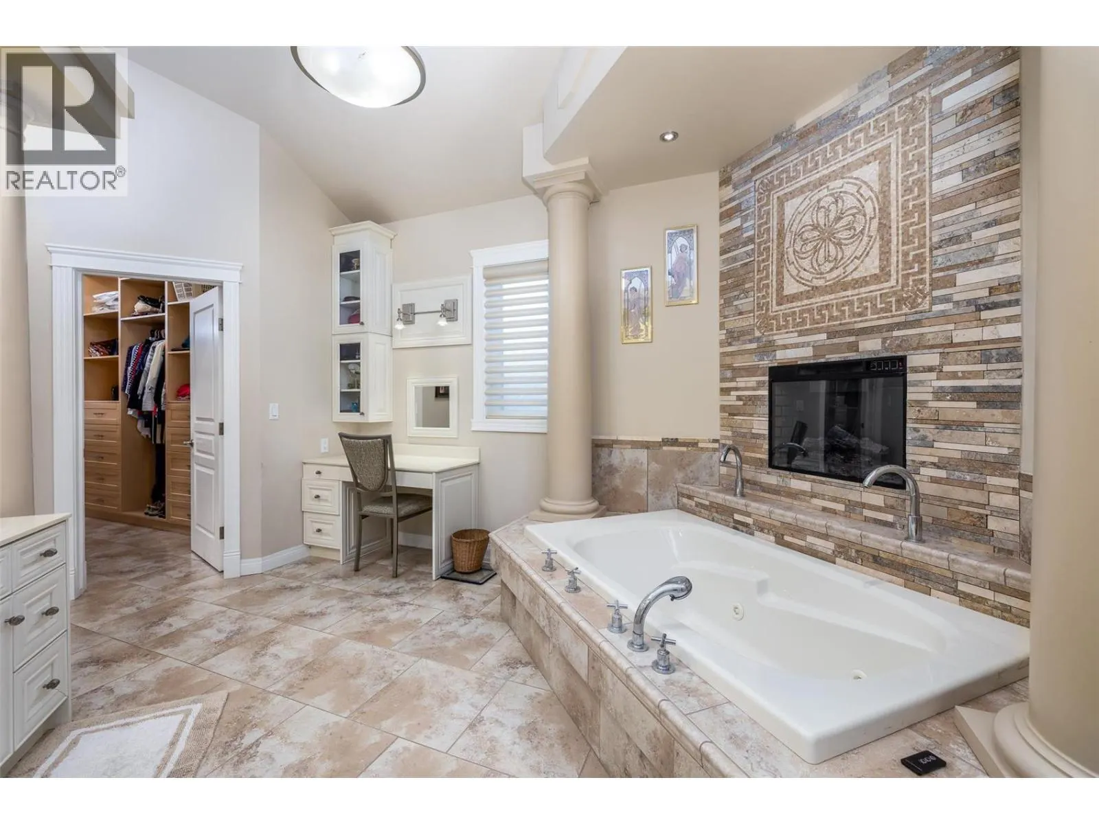 375 Trumpeter Court