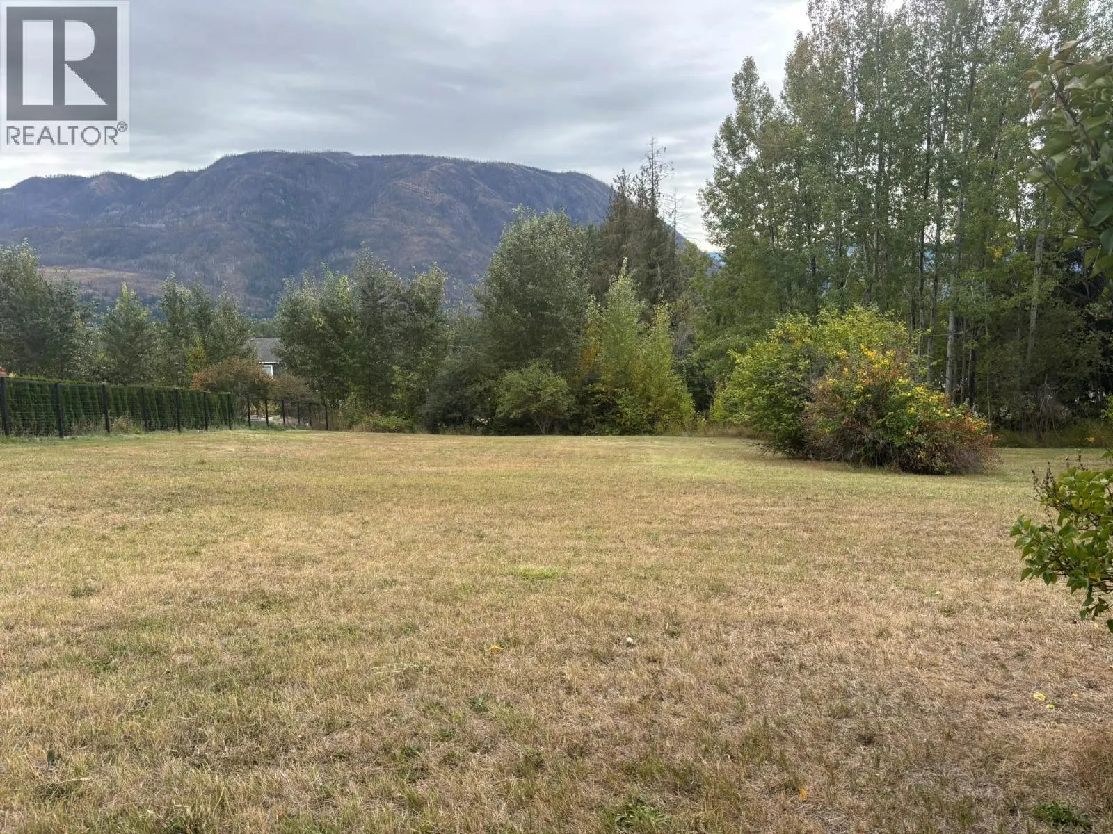 2481 Squilax-Anglemont Road Lot# 11