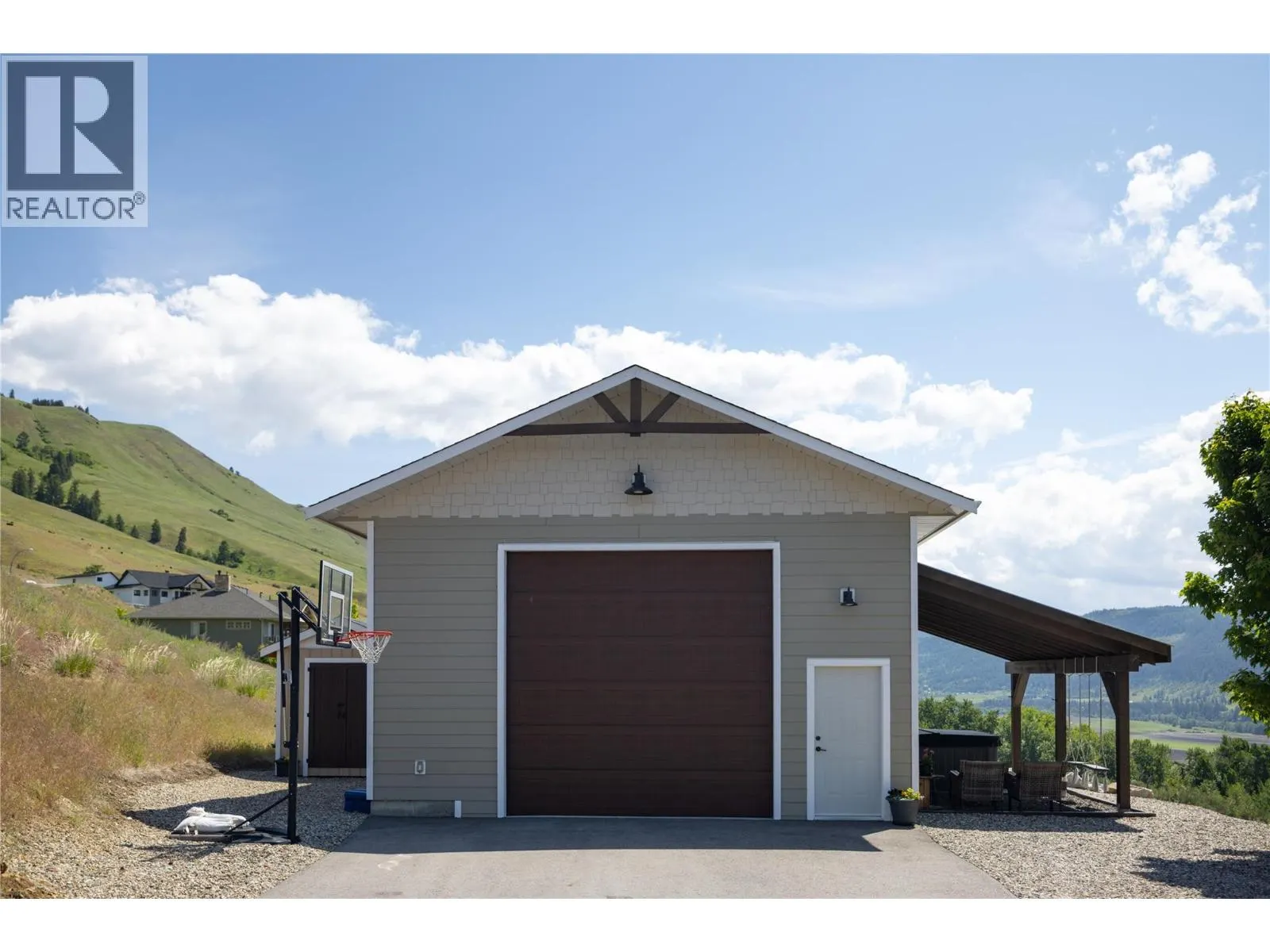 98 Ranchland Place