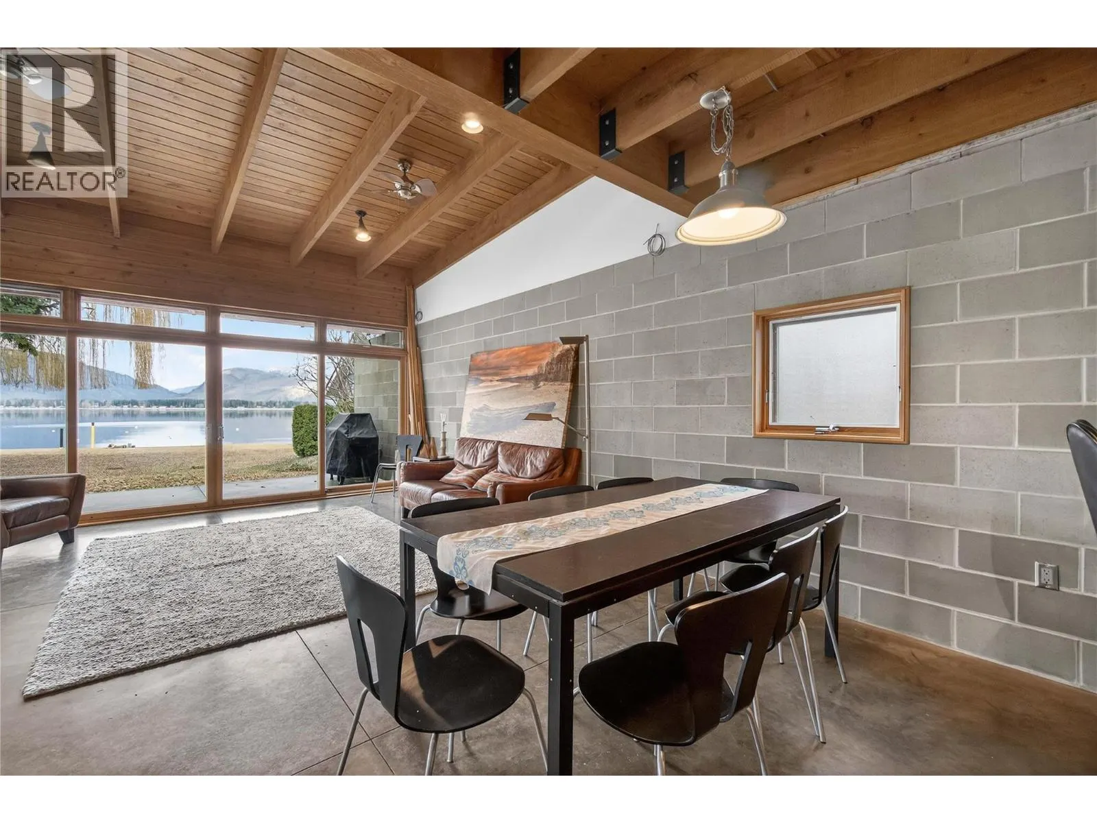 1259 Dieppe Road