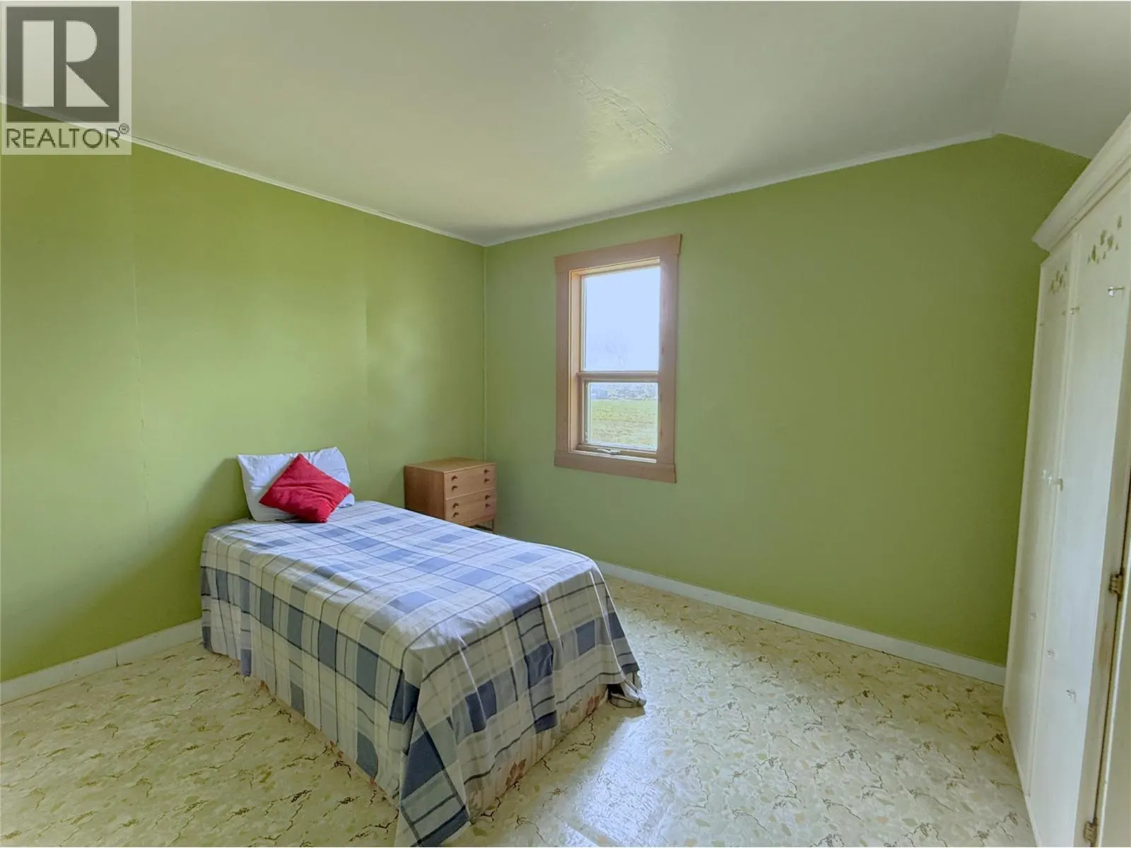 1403 Notch Hill Road