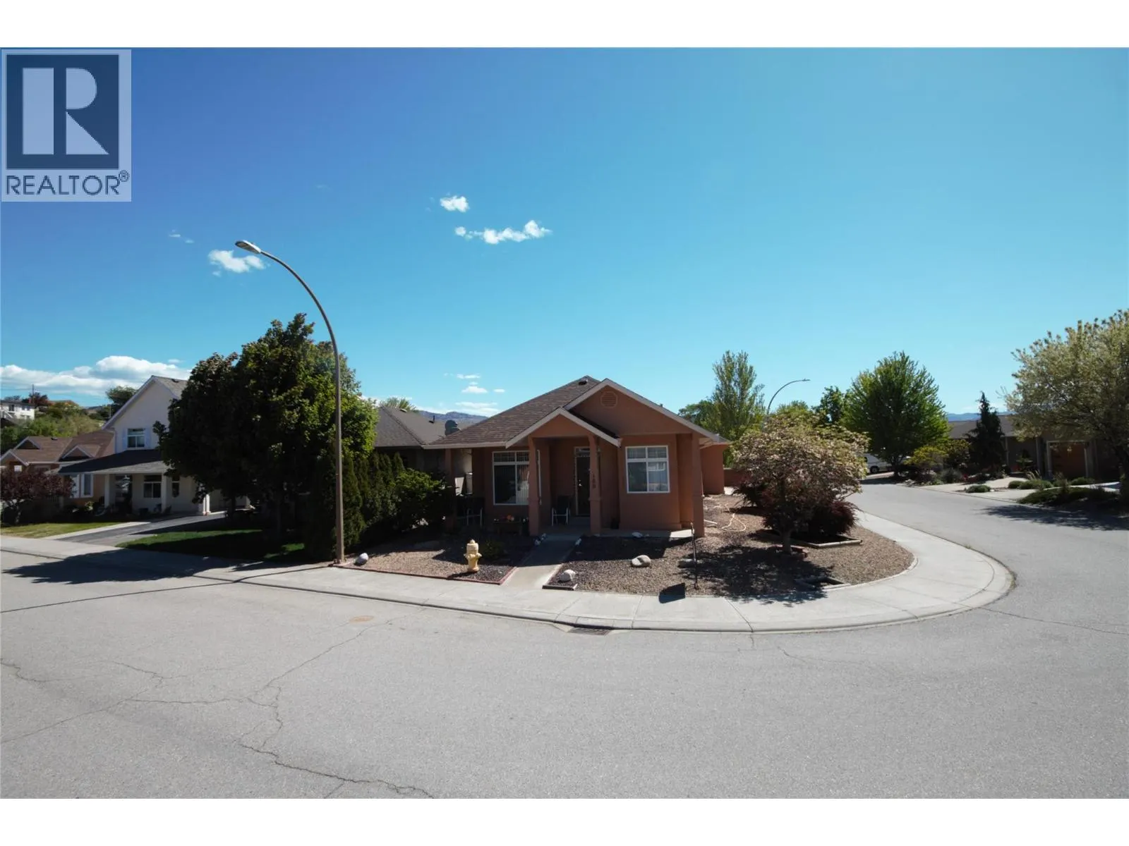 189 WILLOWS Place