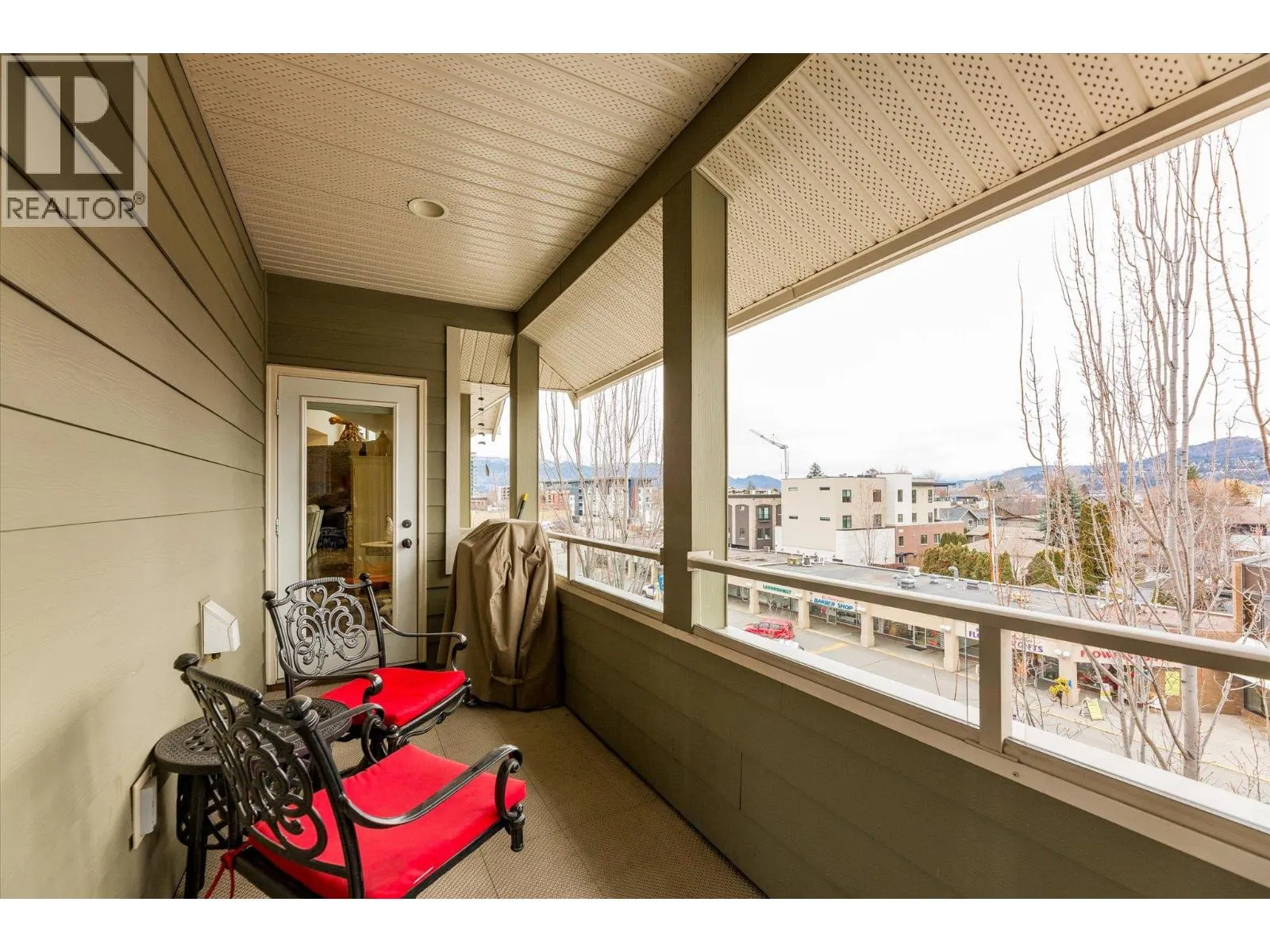 538 McKay Avenue Unit# 401