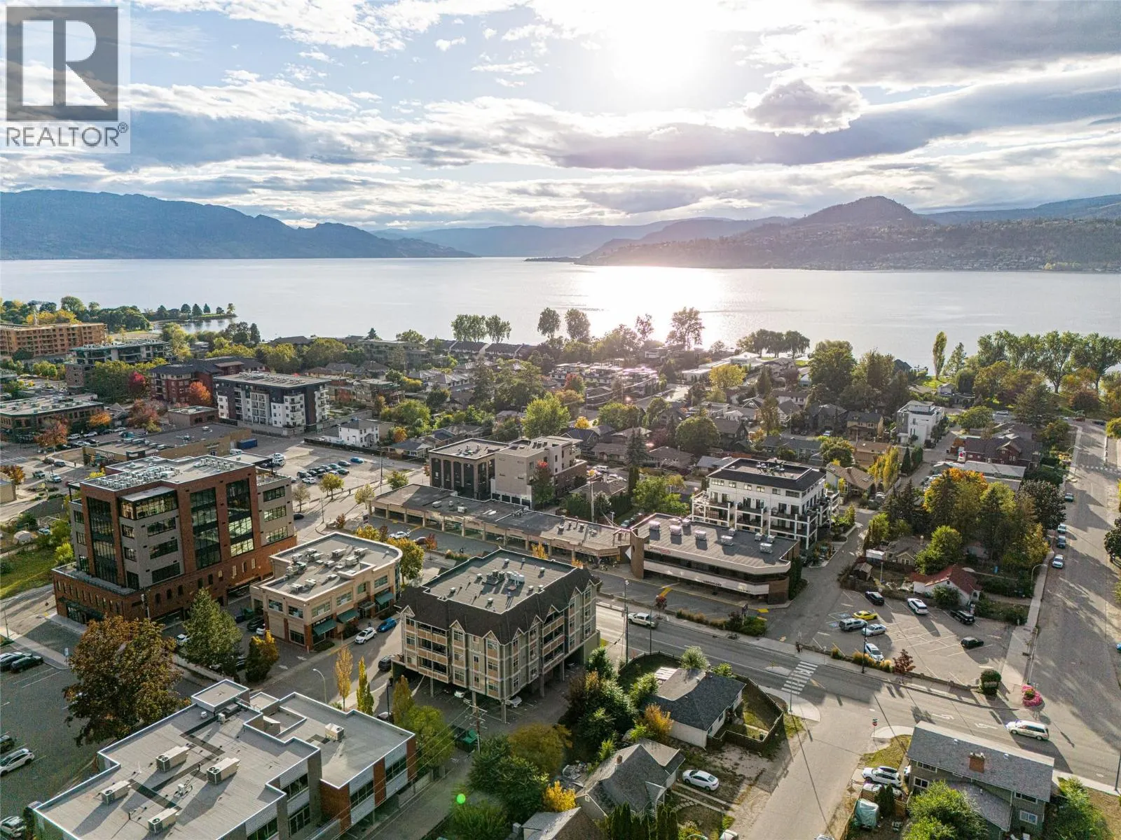 538 McKay Avenue Unit# 401