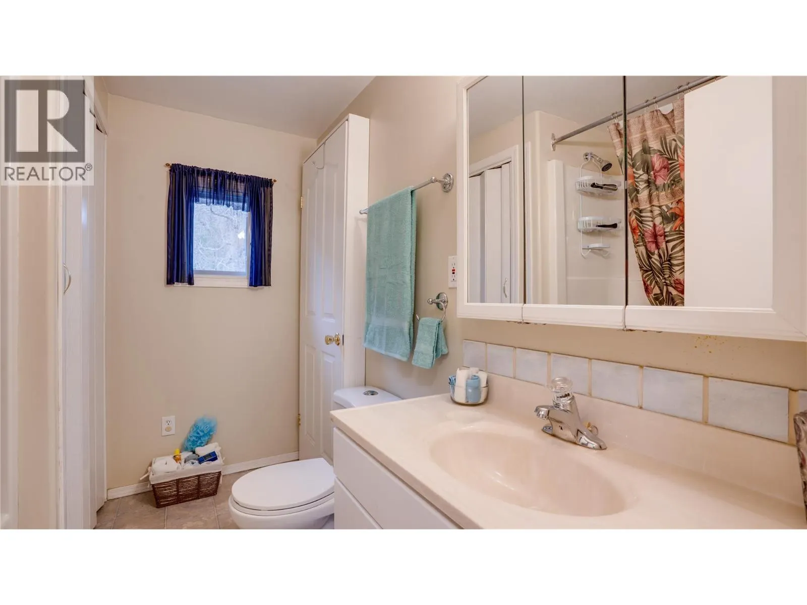 630 Enderby Mabel Lake Road