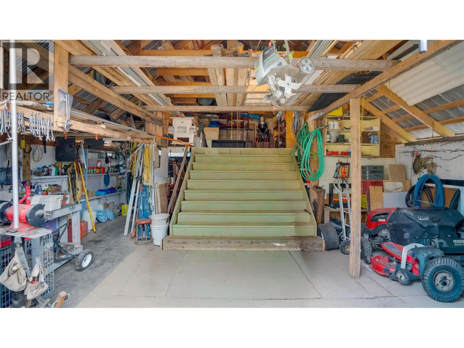 630 Enderby Mabel Lake Road