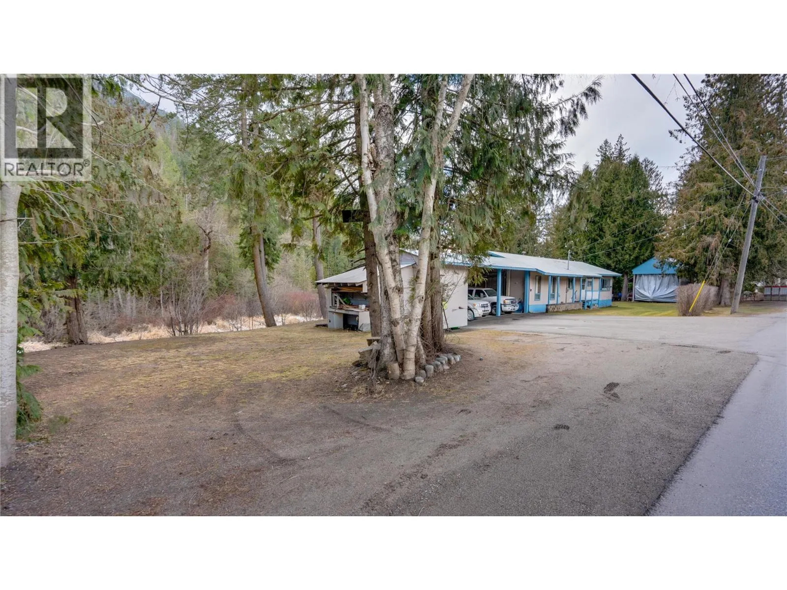 630 Enderby Mabel Lake Road