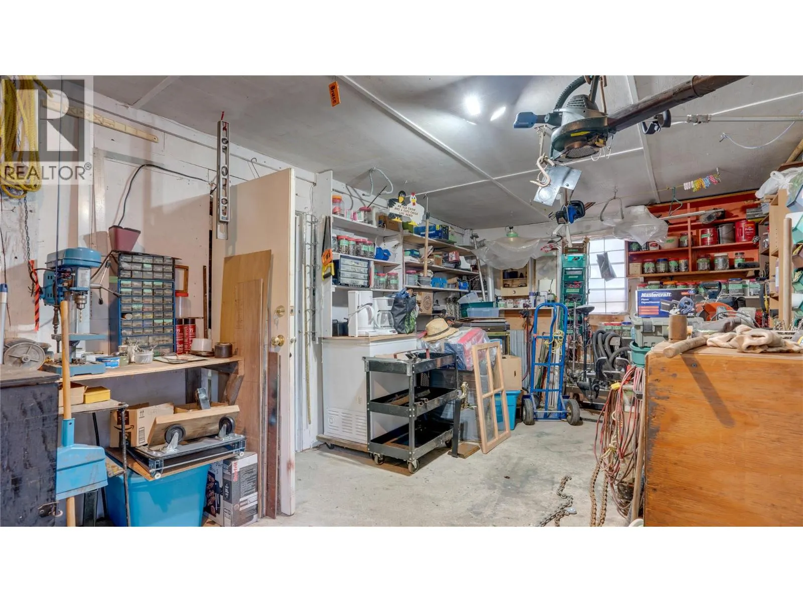 630 Enderby Mabel Lake Road