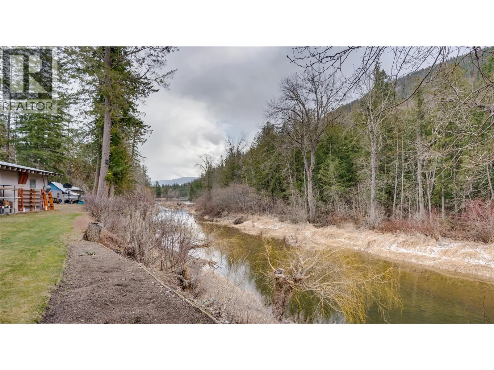 630 Enderby Mabel Lake Road