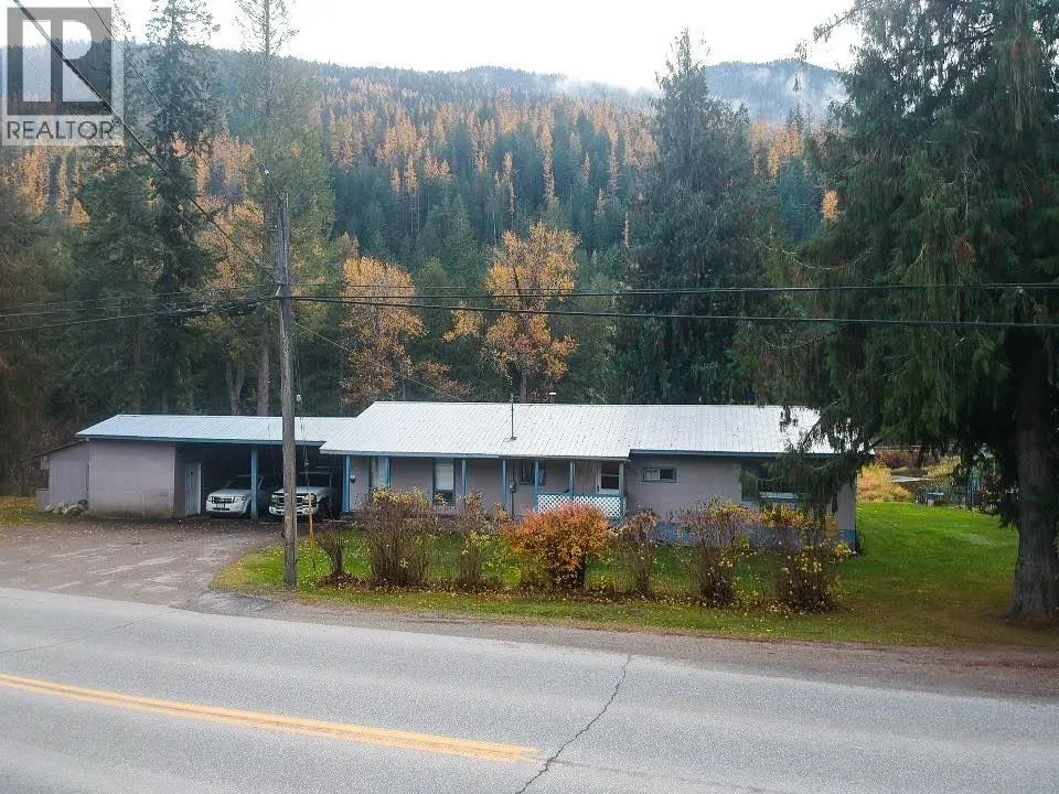630 Enderby Mabel Lake Road