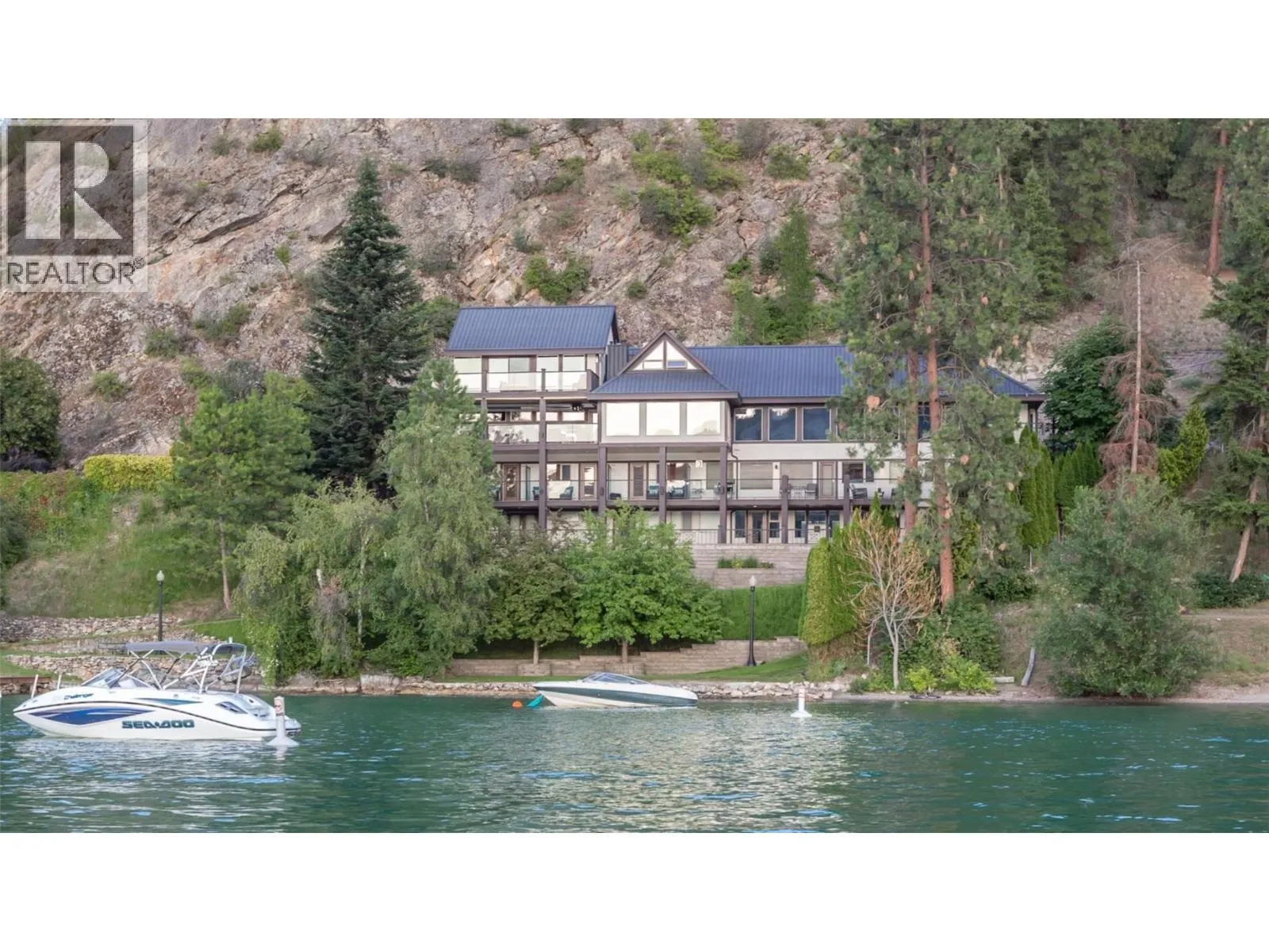15010 & 15020 Tamarack Drive