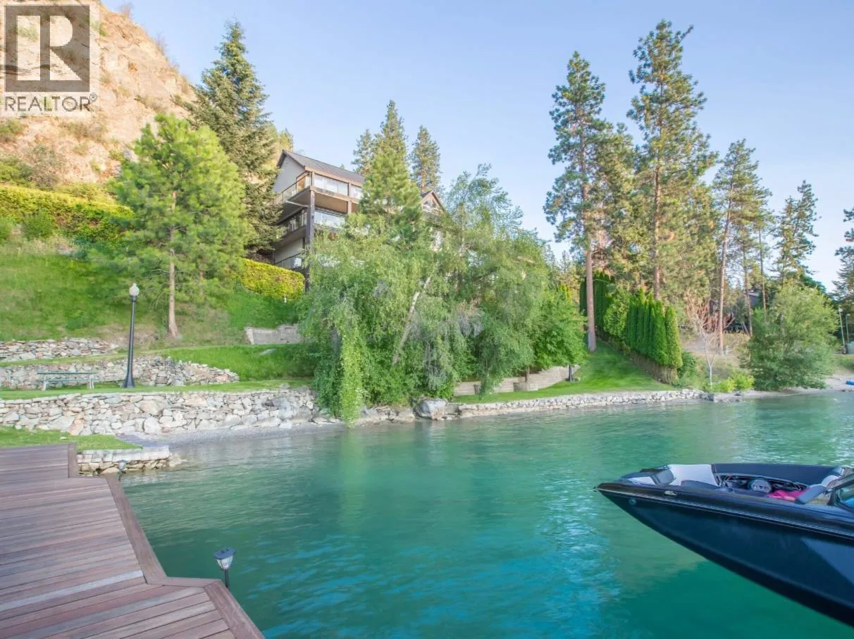 15010 & 15020 Tamarack Drive