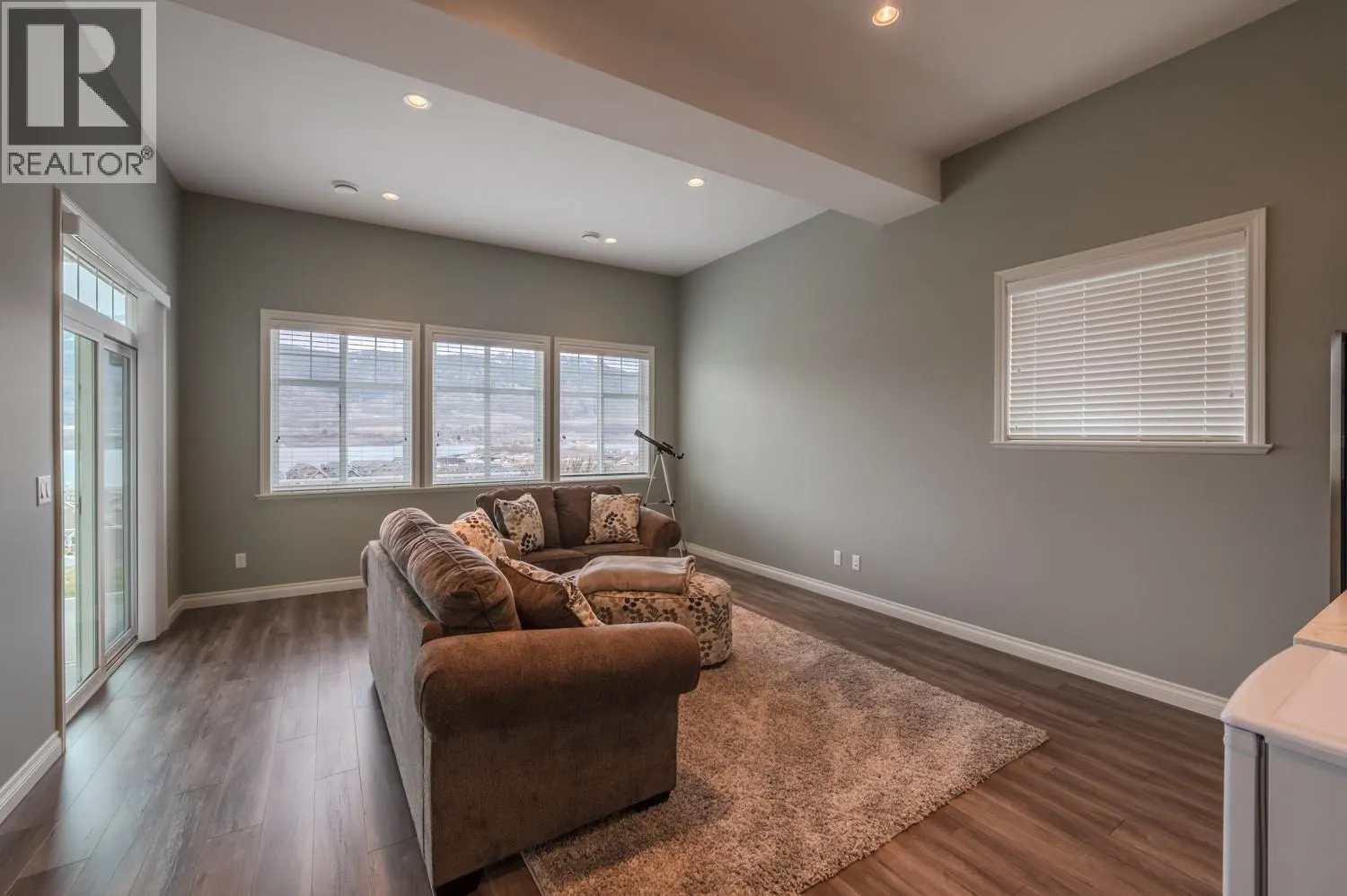 2450 RADIO TOWER Road Unit# 182