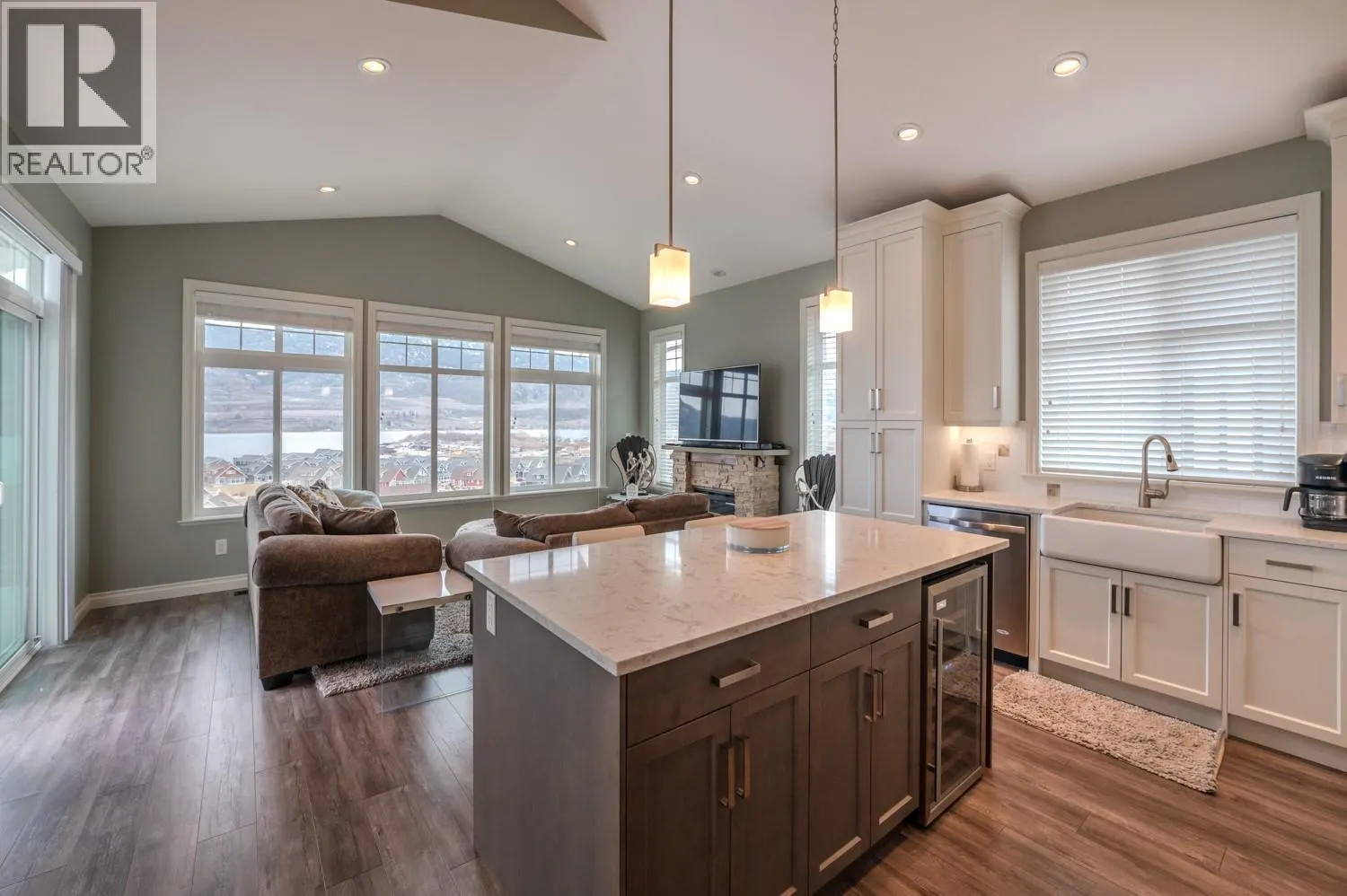 2450 RADIO TOWER Road Unit# 182