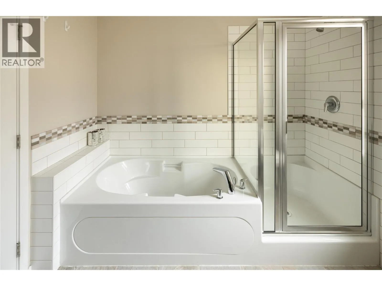 680 Old Meadows Road Unit# 81