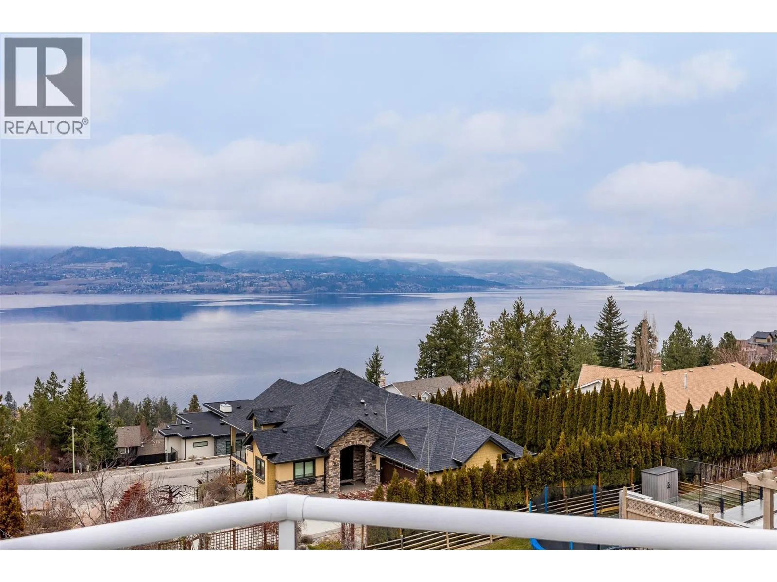 374 Quilchena Drive