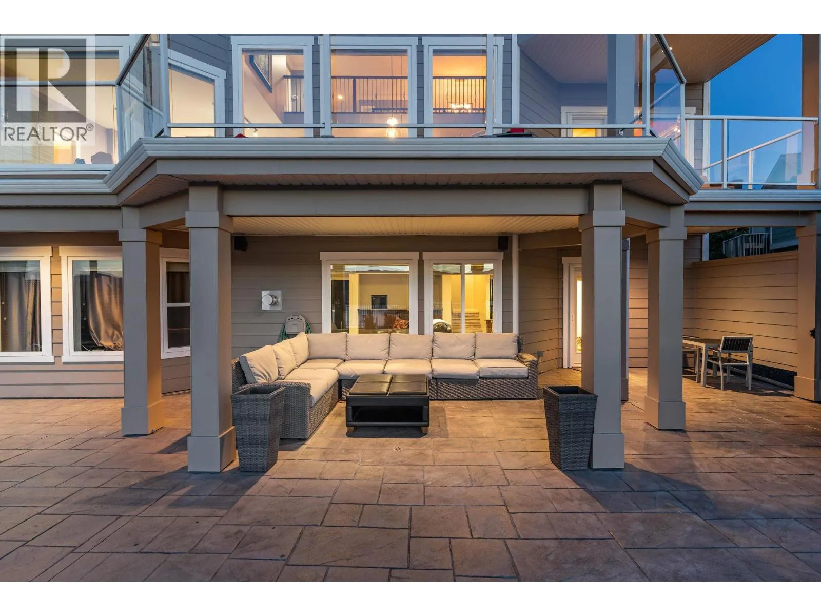 374 Quilchena Drive