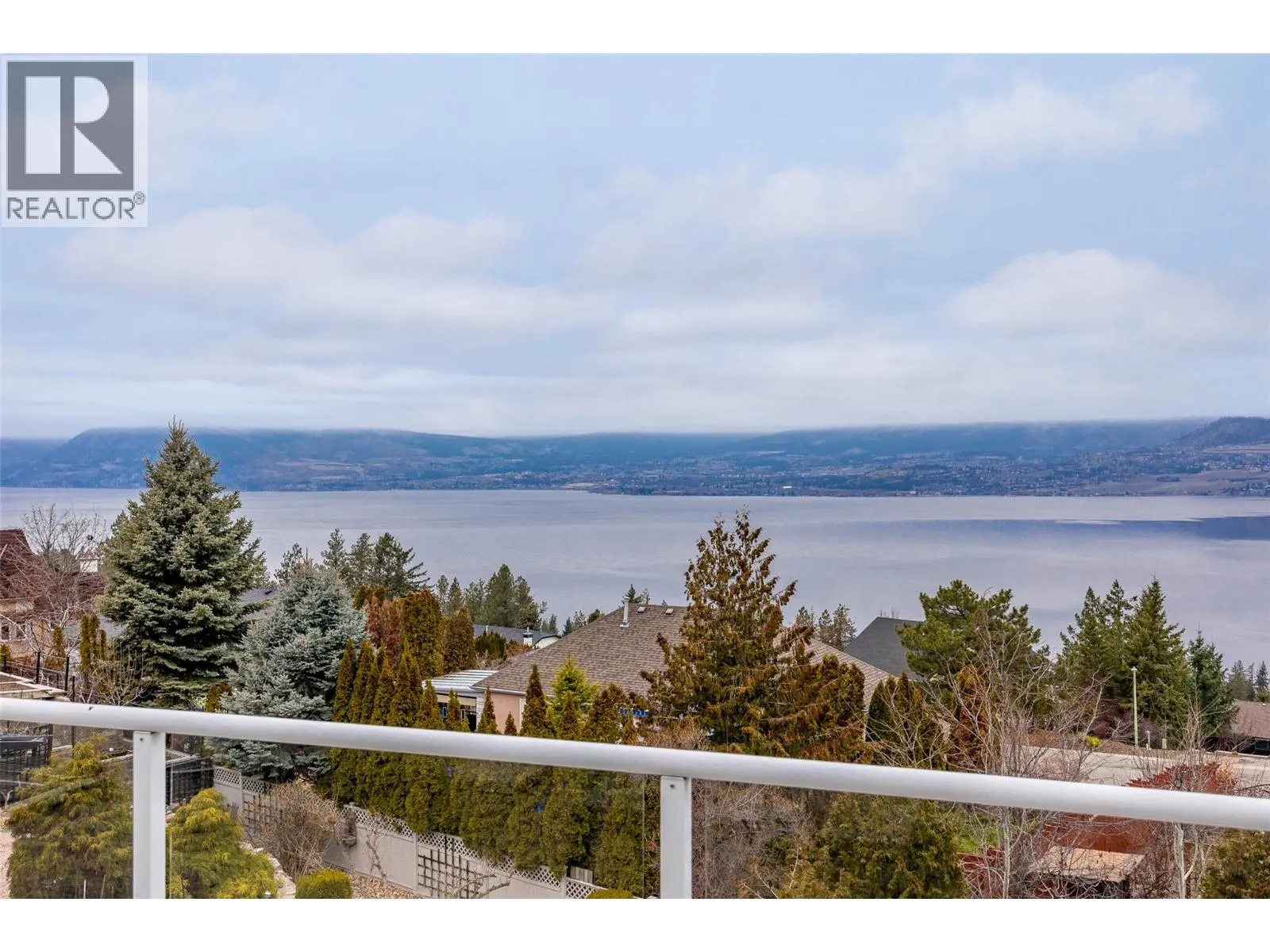 374 Quilchena Drive