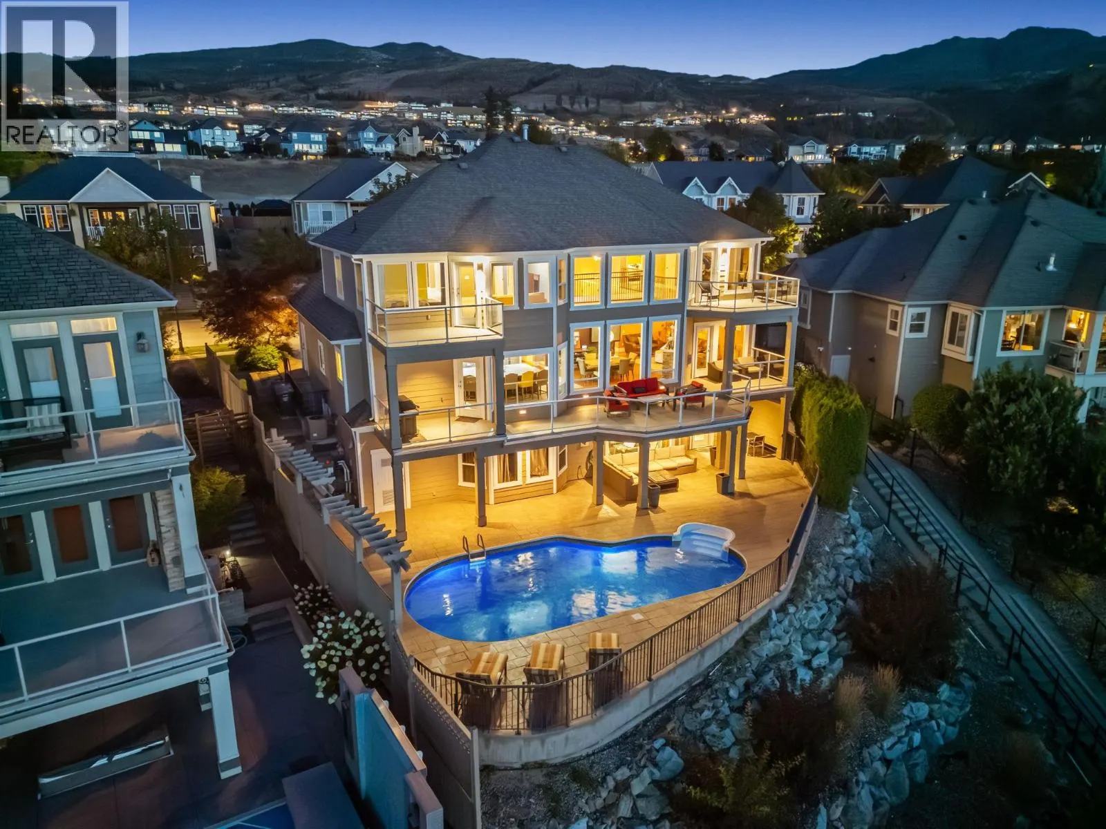 374 Quilchena Drive