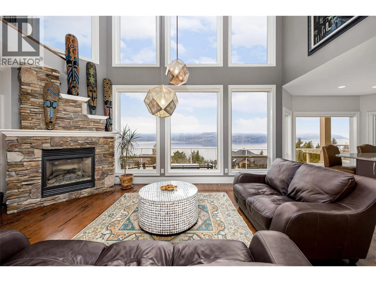 374 Quilchena Drive