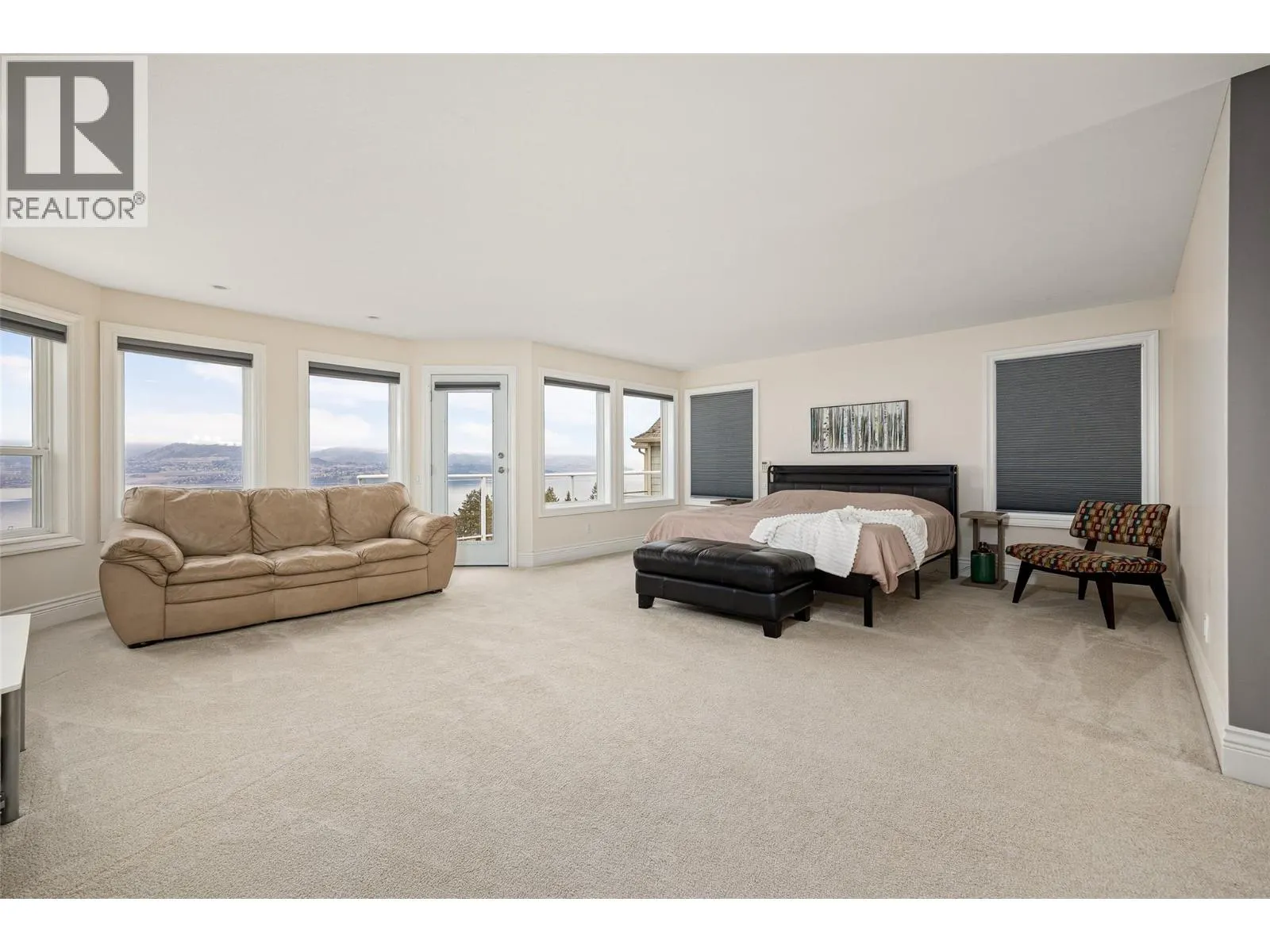 374 Quilchena Drive