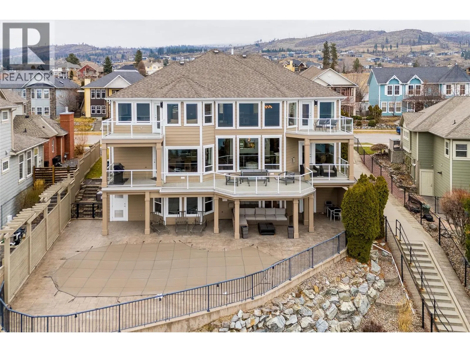 374 Quilchena Drive
