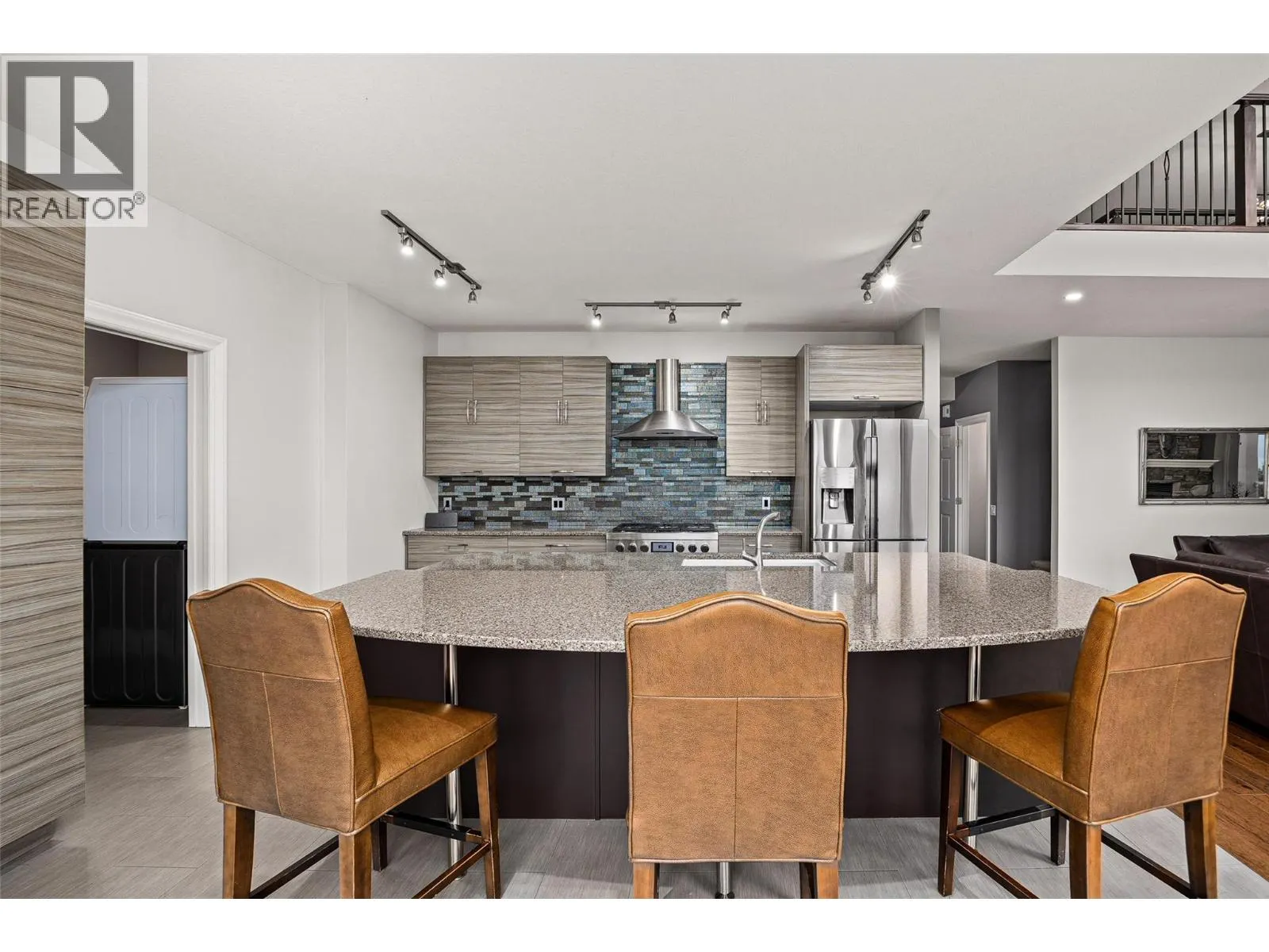 374 Quilchena Drive